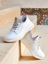 03263 White Ready2Go Slip-on