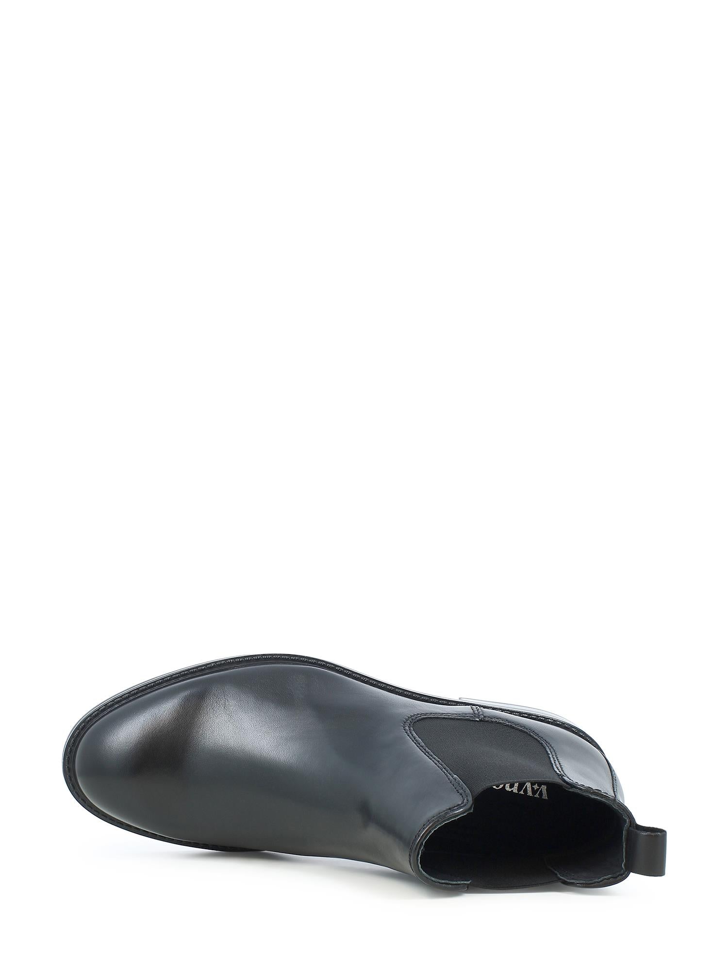 05299 Nicola Leather Chelsea