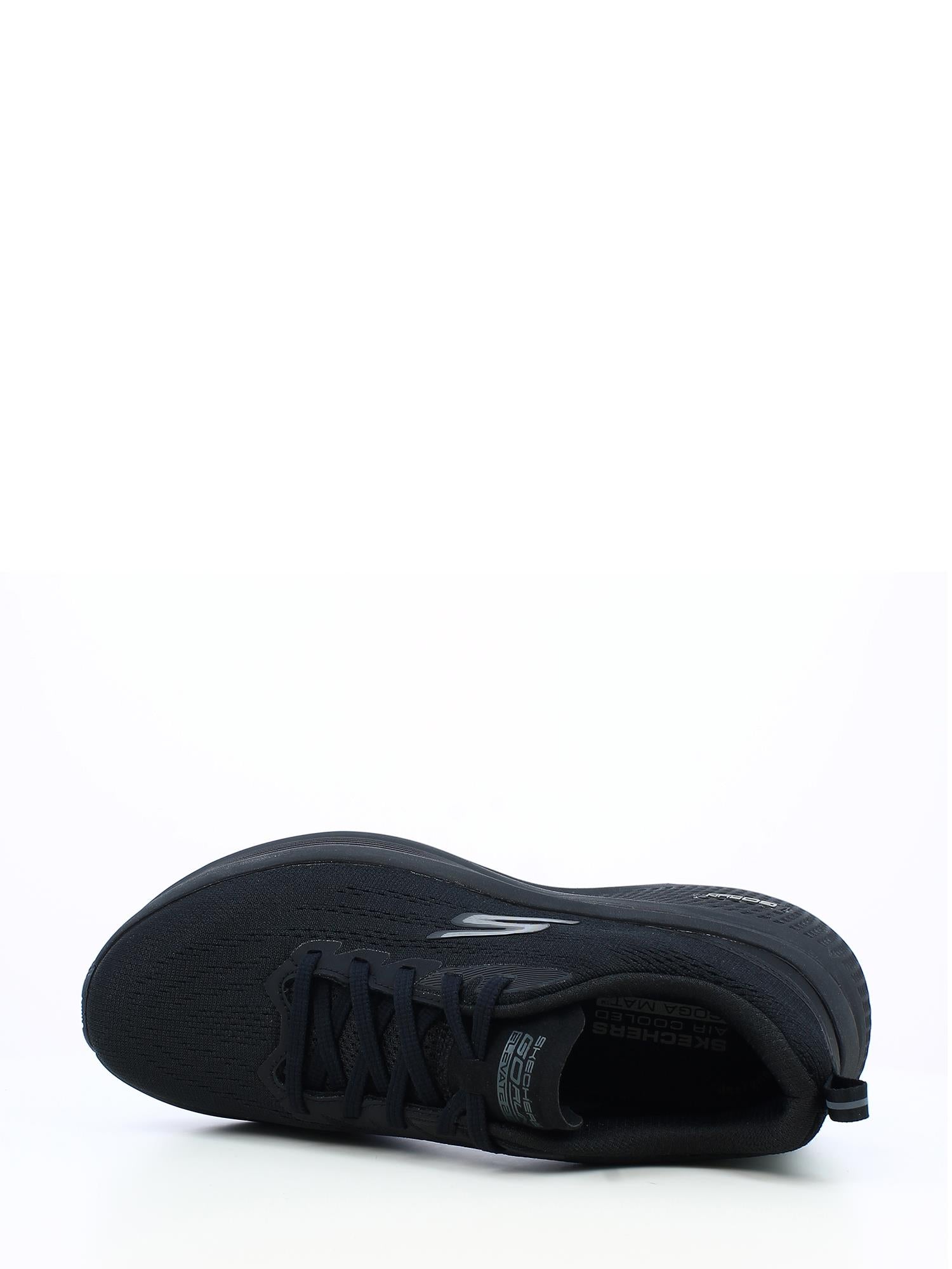 05722 Go Run 2.0 Elevate Black