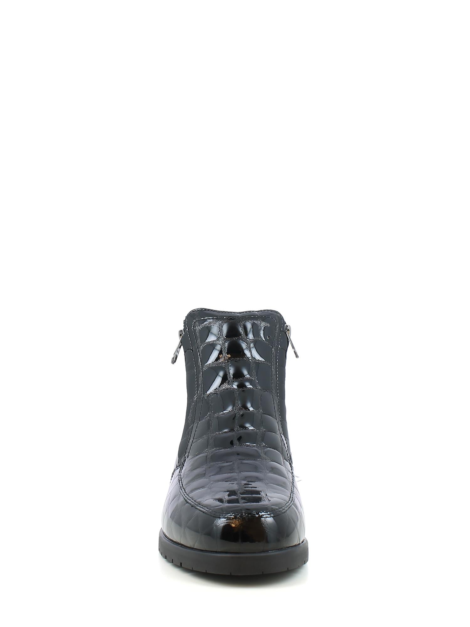 02906 Frida Leather Croc Boot
