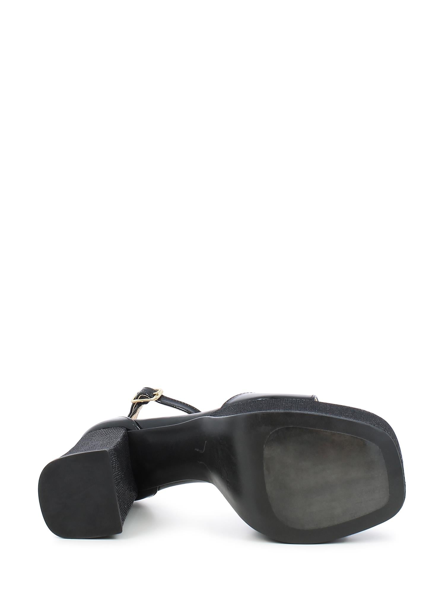 04863 UPTON Platform Heels