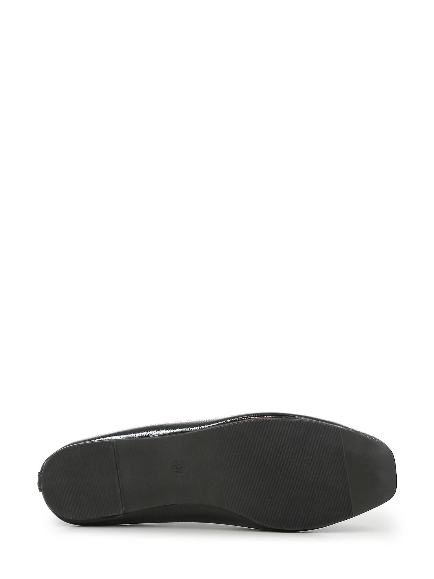 05655 Beloro Soft Ballerina Patent