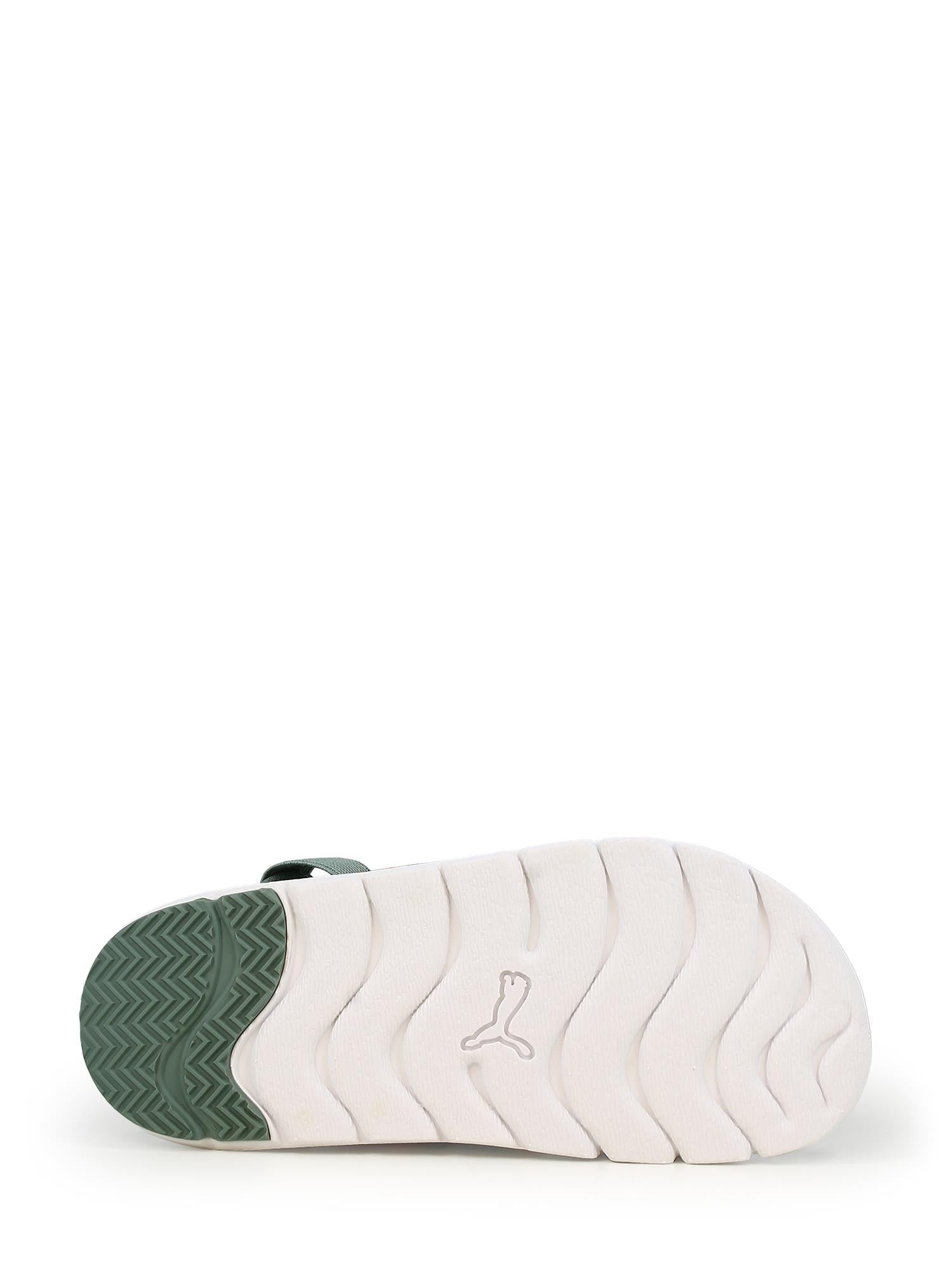 02757 Evolve Sandal Barn