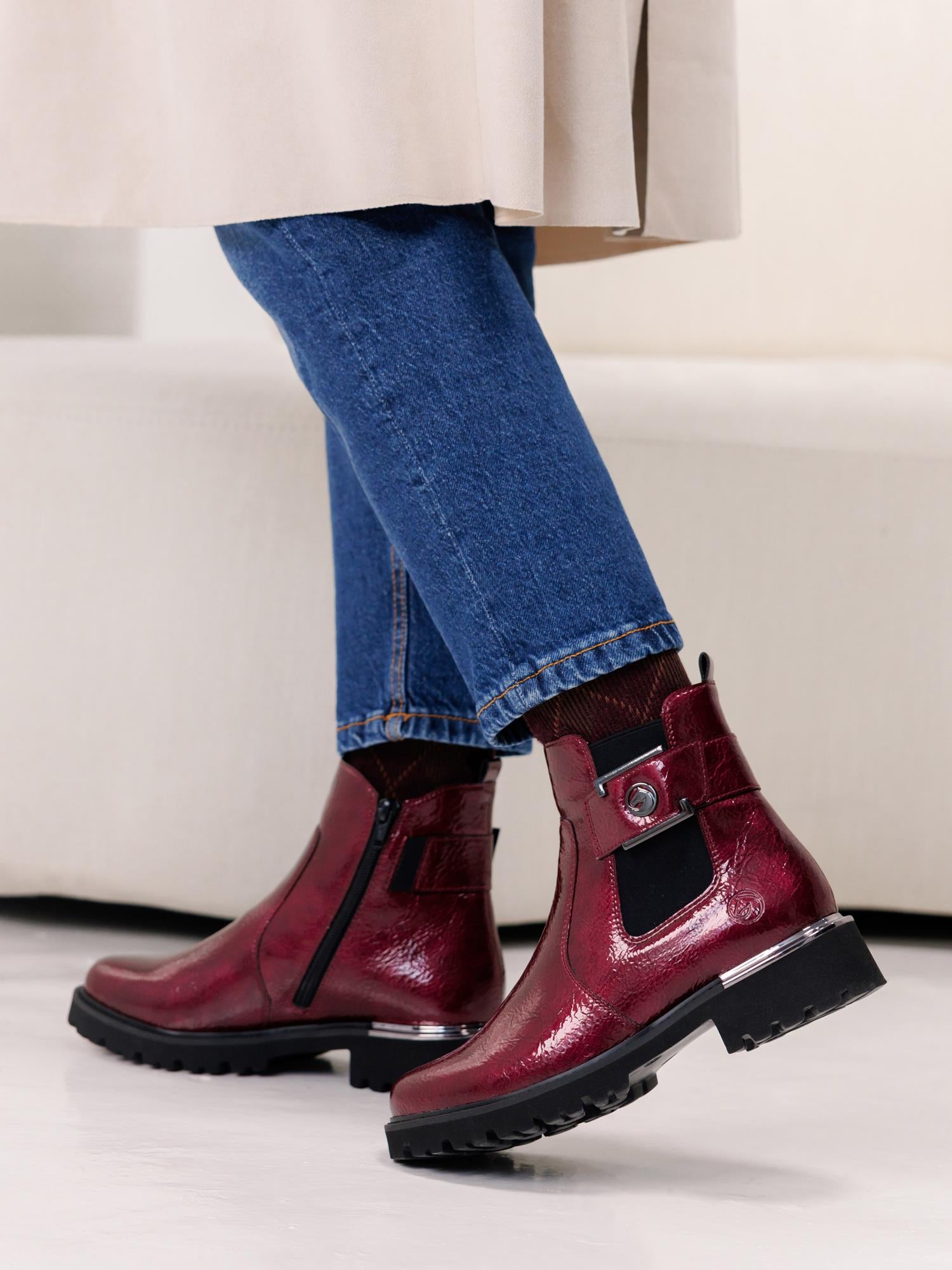 04676 Merano Ankle Boot Red