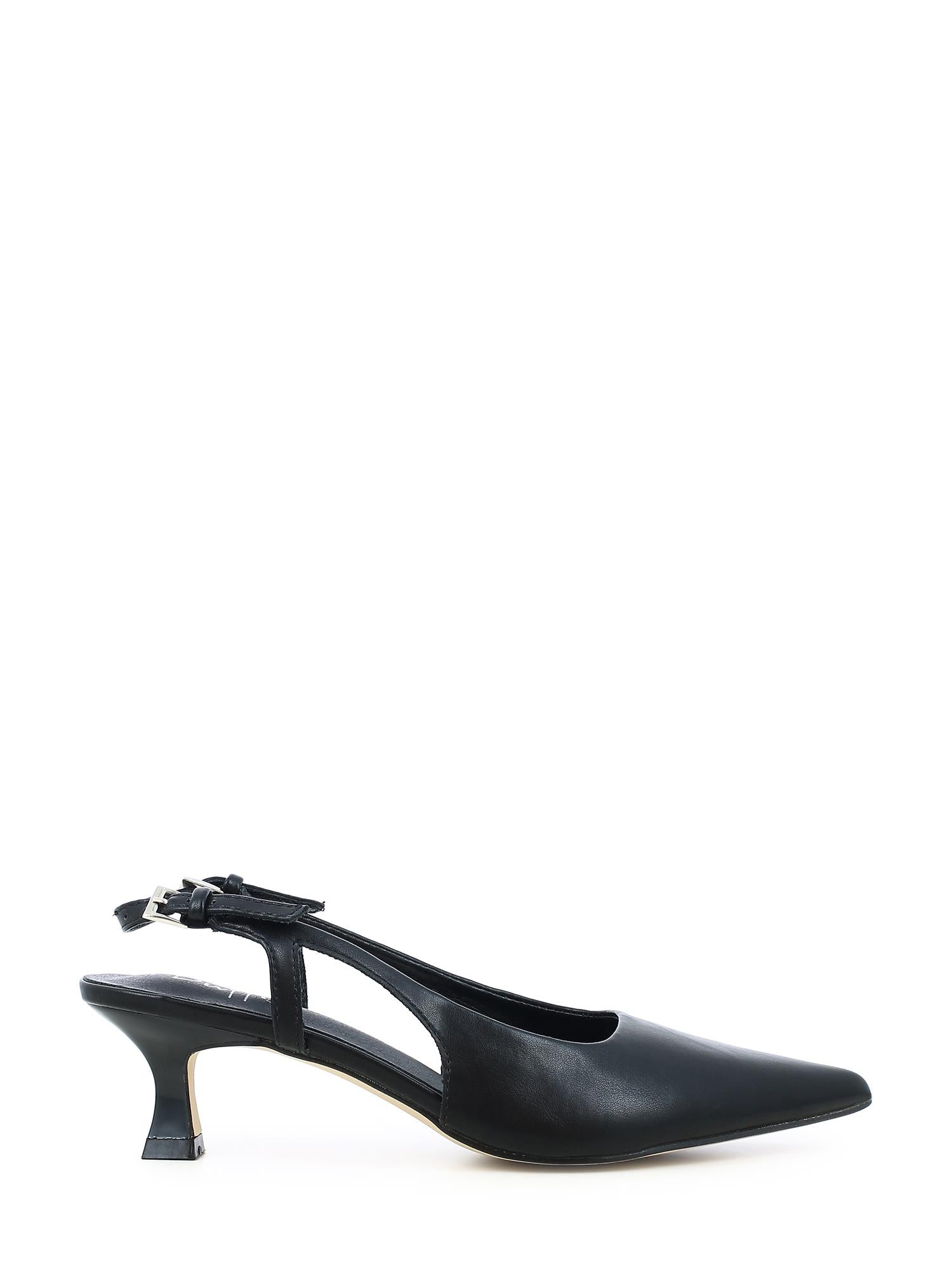 01592 Lavello Slingback Pumps