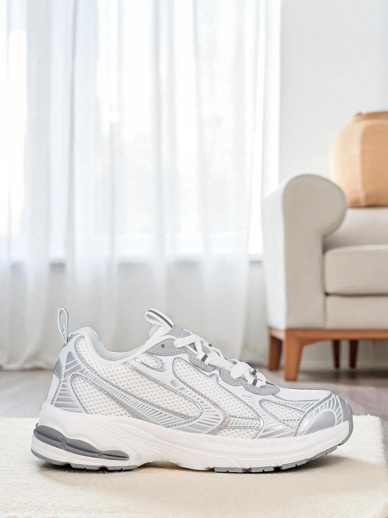 03737 Novamar Silver White