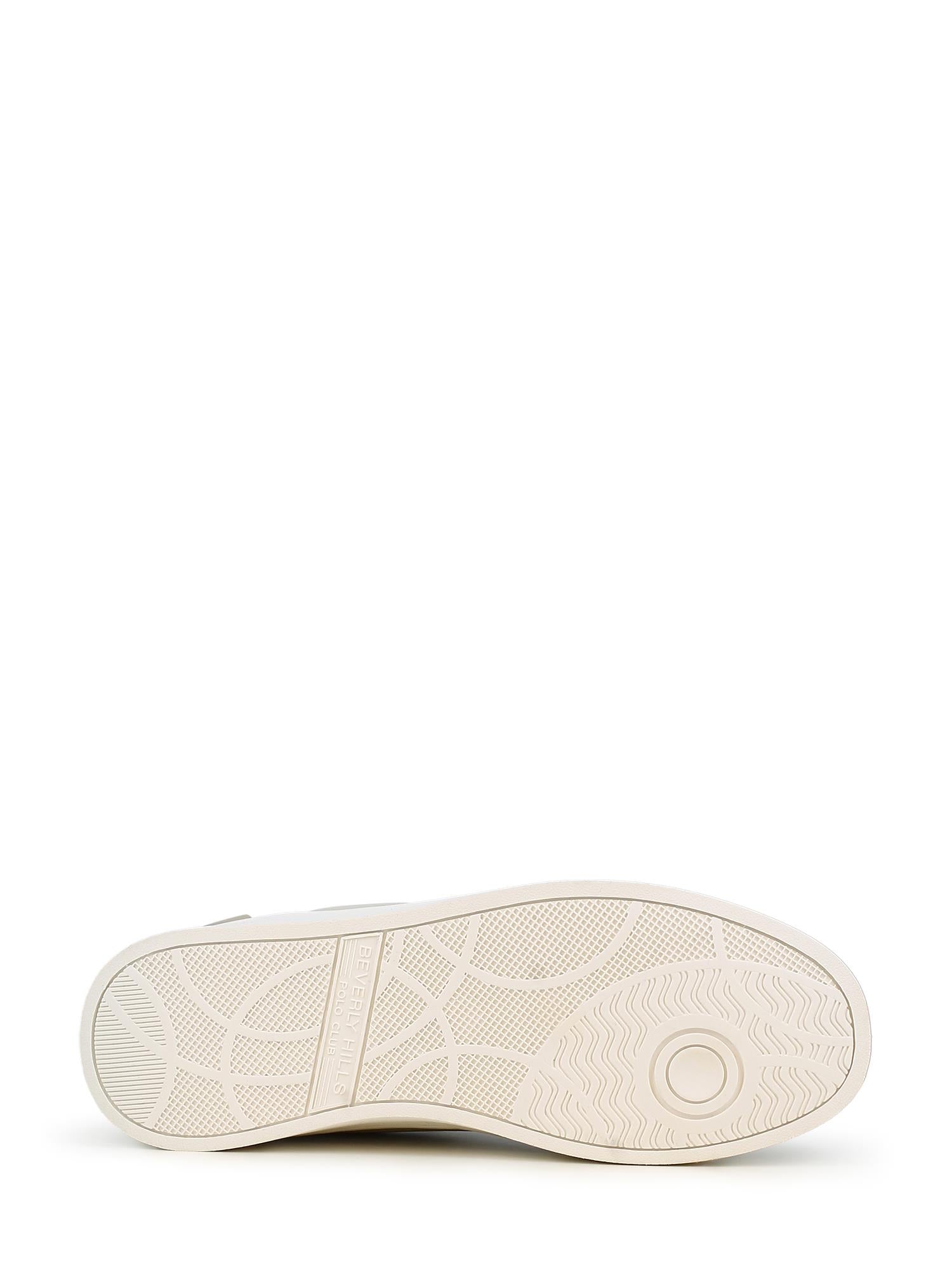 01757 Beige Court Flat
