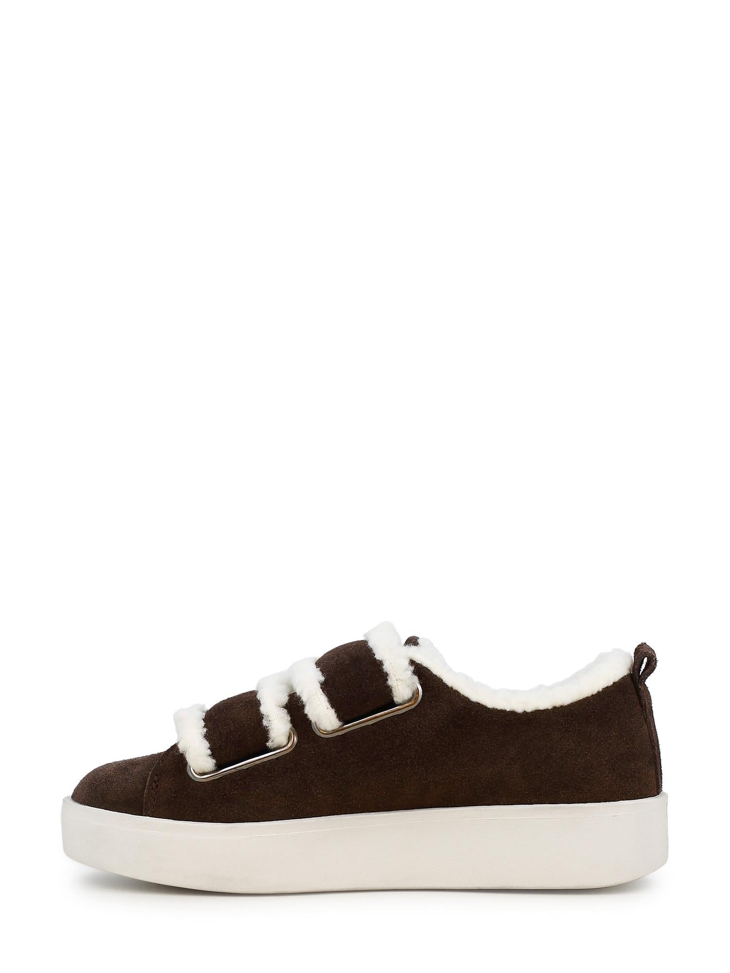 01448  Fluffy Leuca Brown