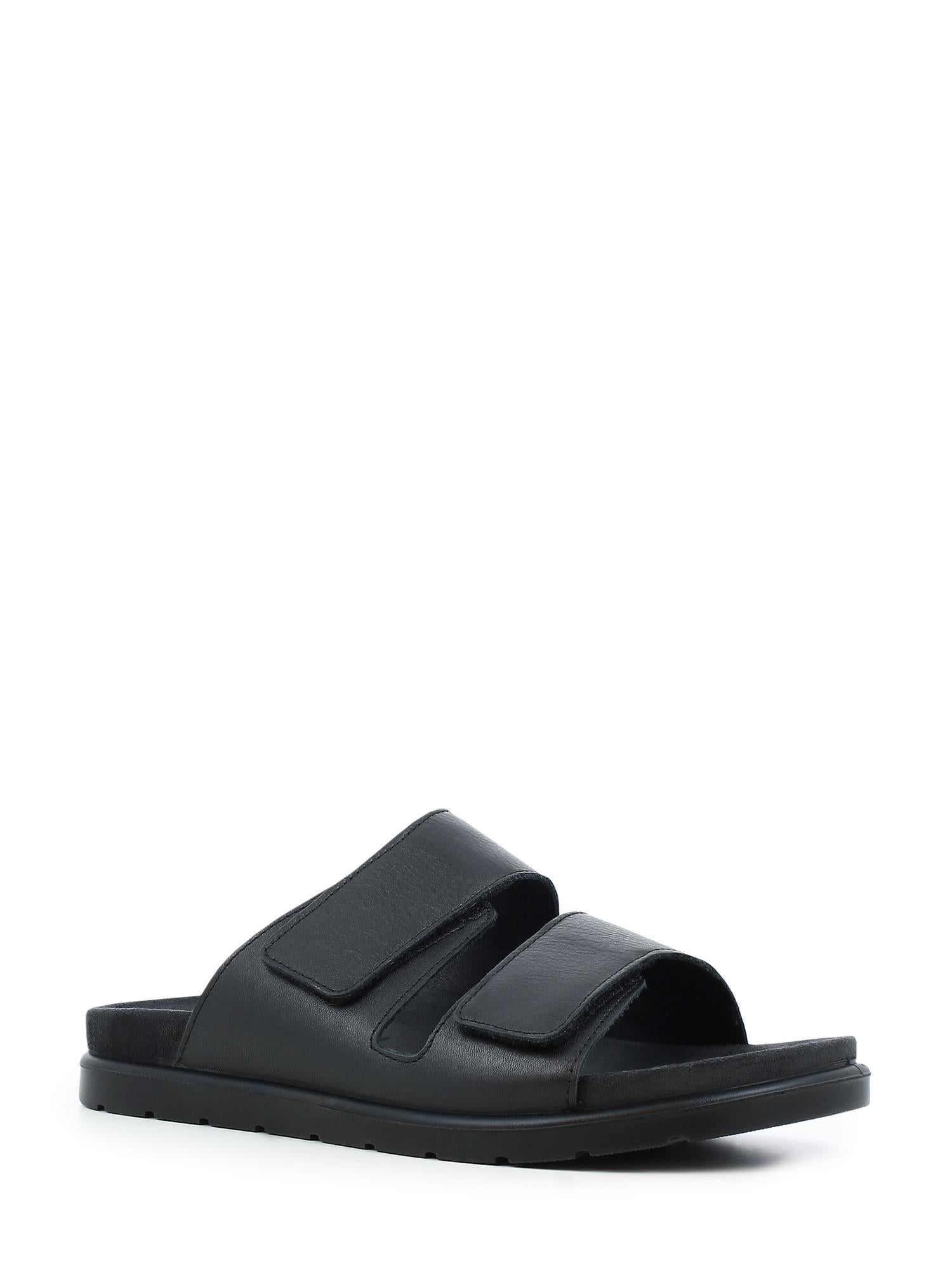 03083 Ventoro Sandal
