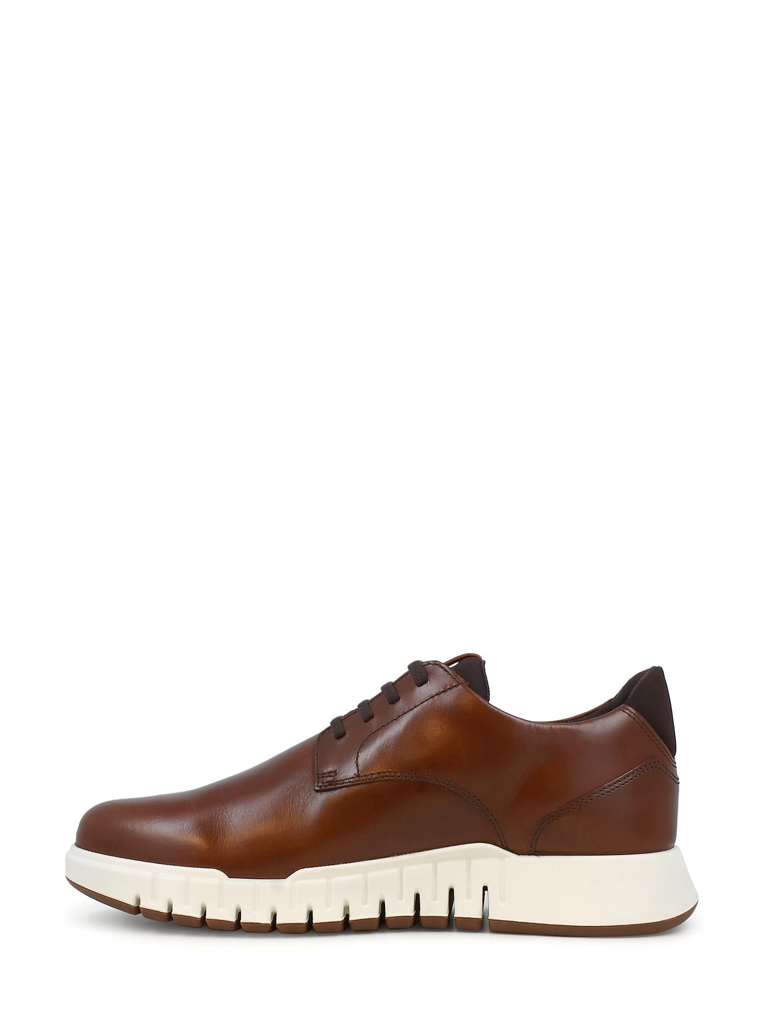 02528 Gruuv Studio Leather