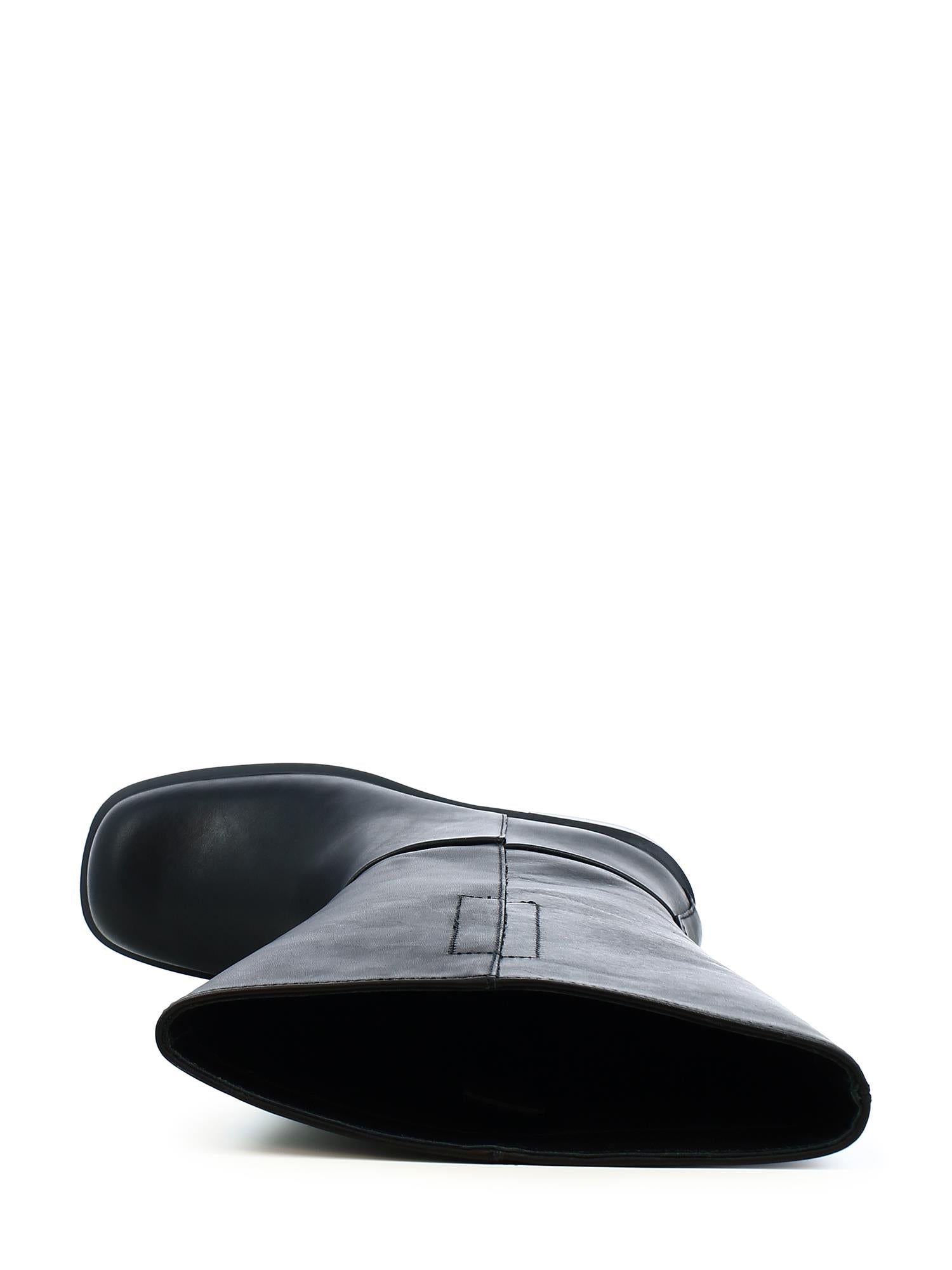 05827 Daniella leather rancher boots