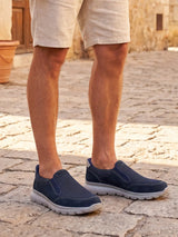 03079 Sandoro Slip-On