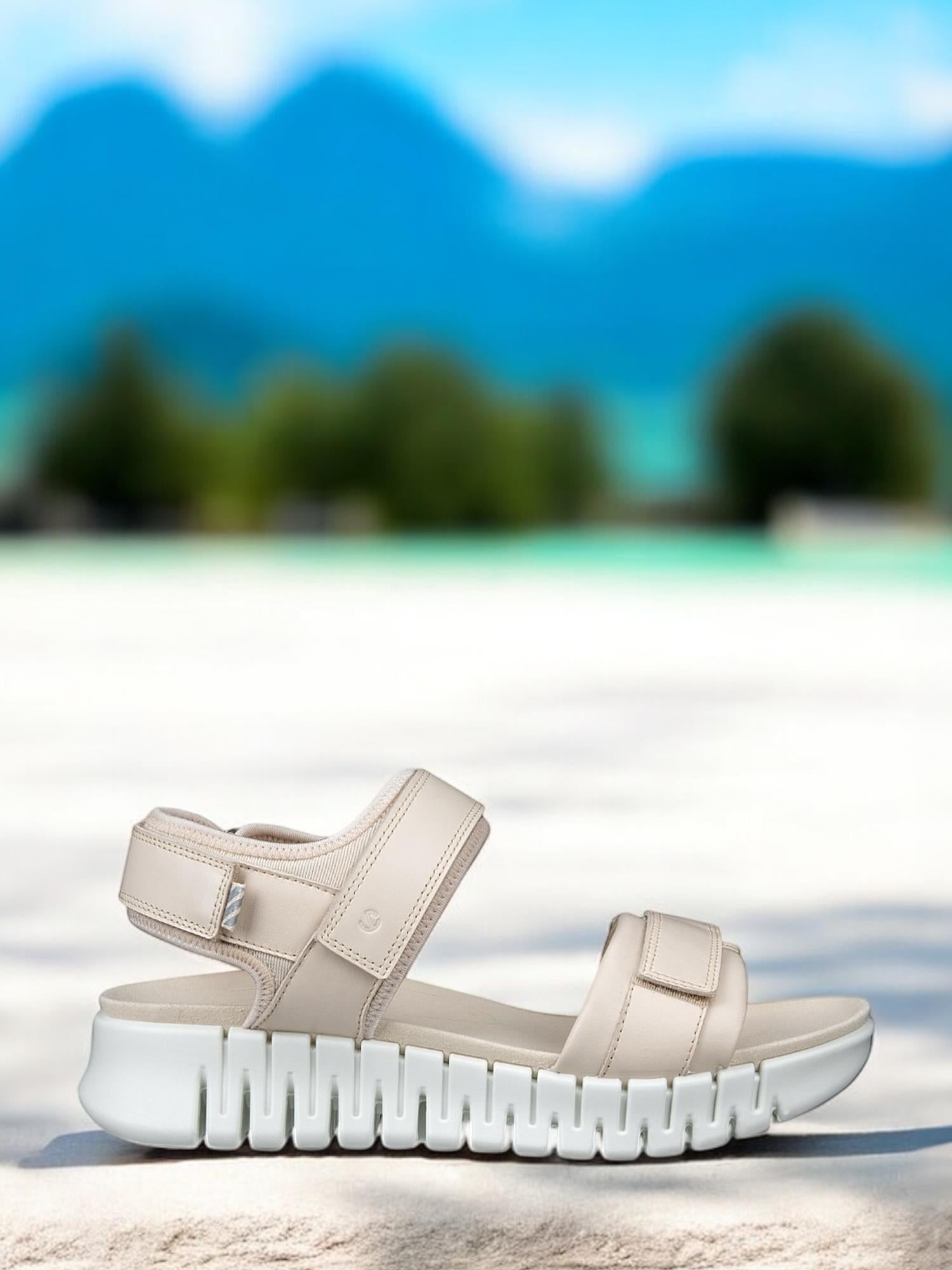 02390 Gruuv Sol Skinnsandal
