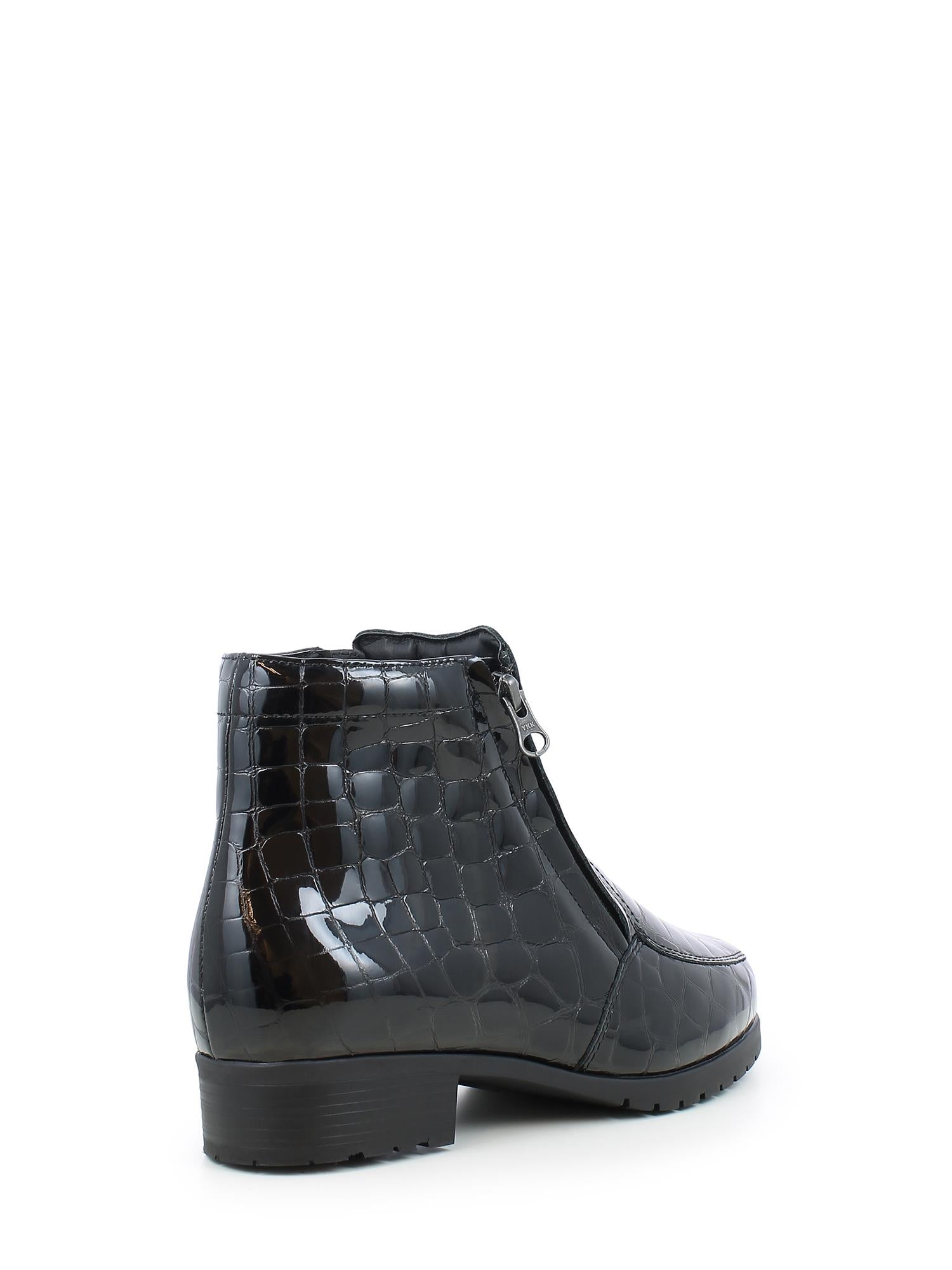 02906 Frida Leather Croc Boot