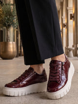 04072 Rivazza Platform Trainer Wine