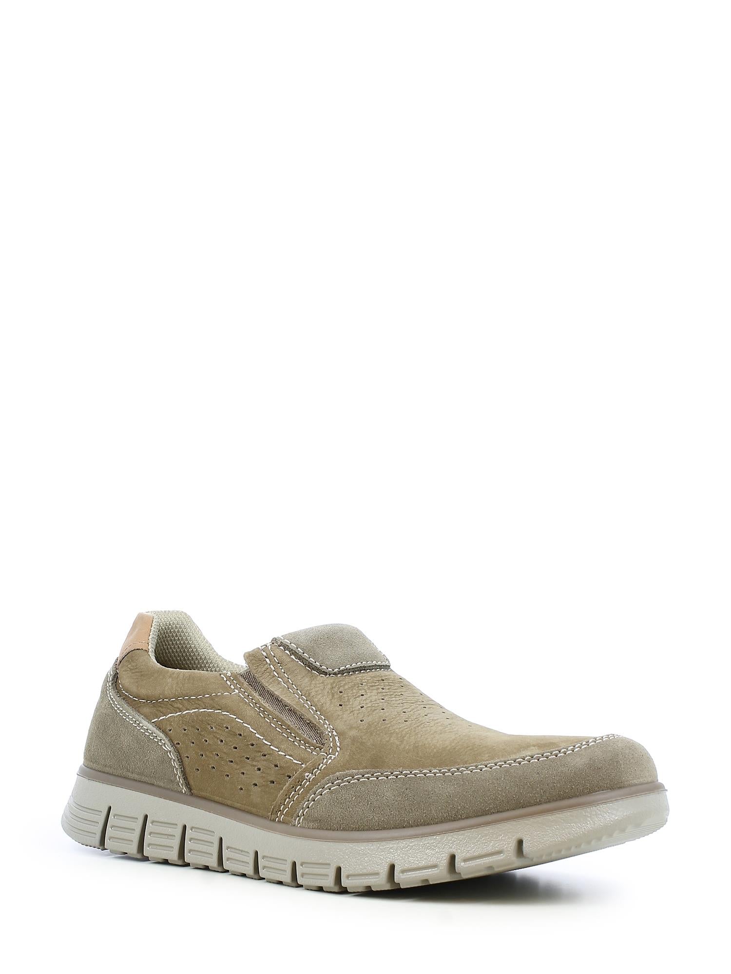 03077 Caldero Slip-On