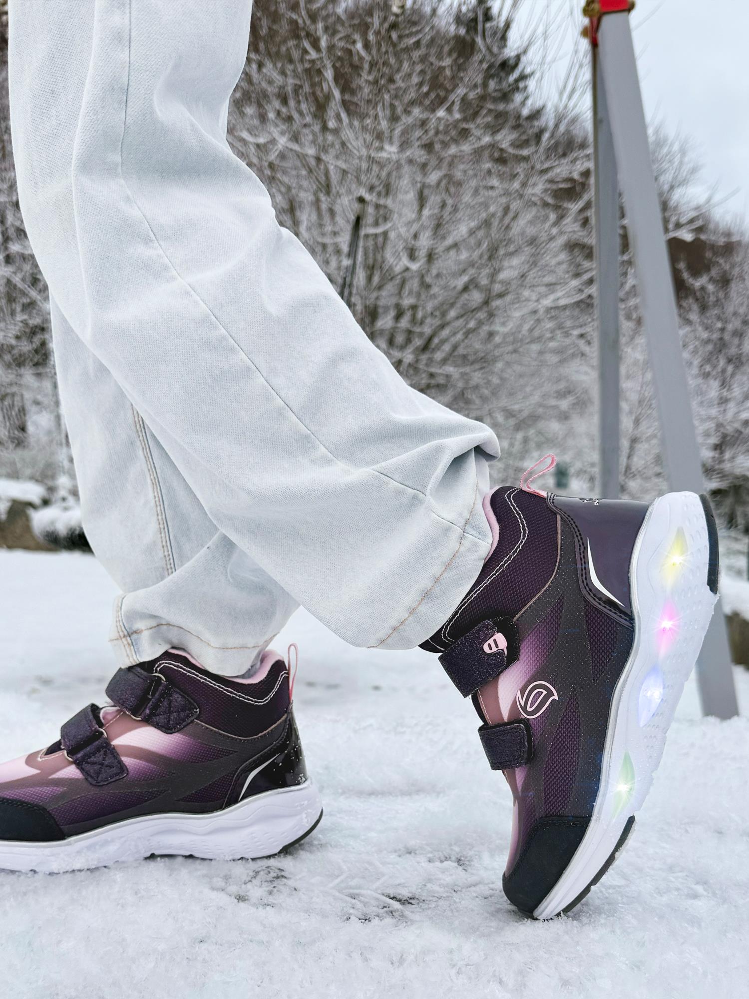 04122 Magran Burgundy Blinkesko