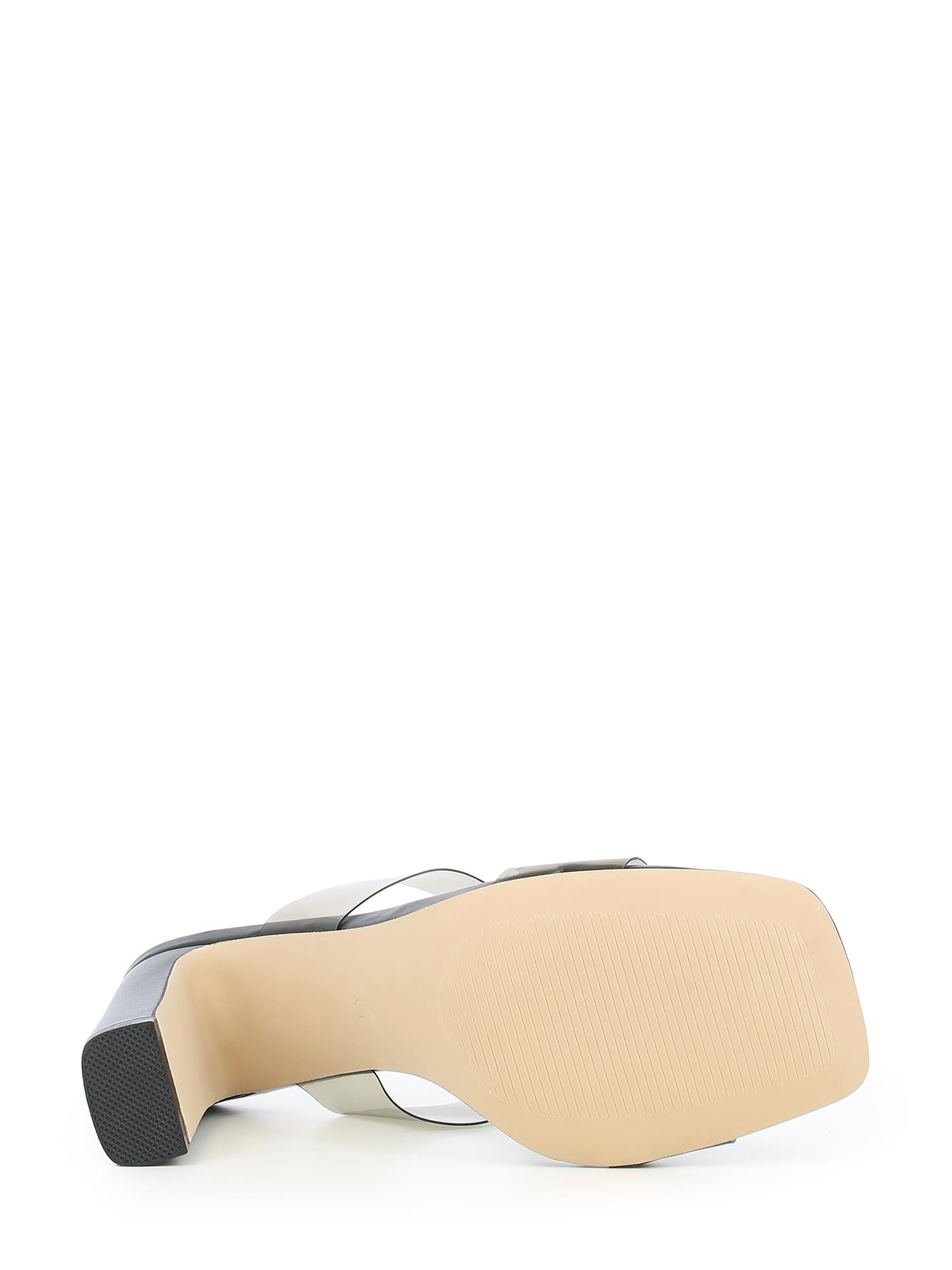 08181 Transparent Sandal