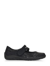 03296 Motion Sneakers