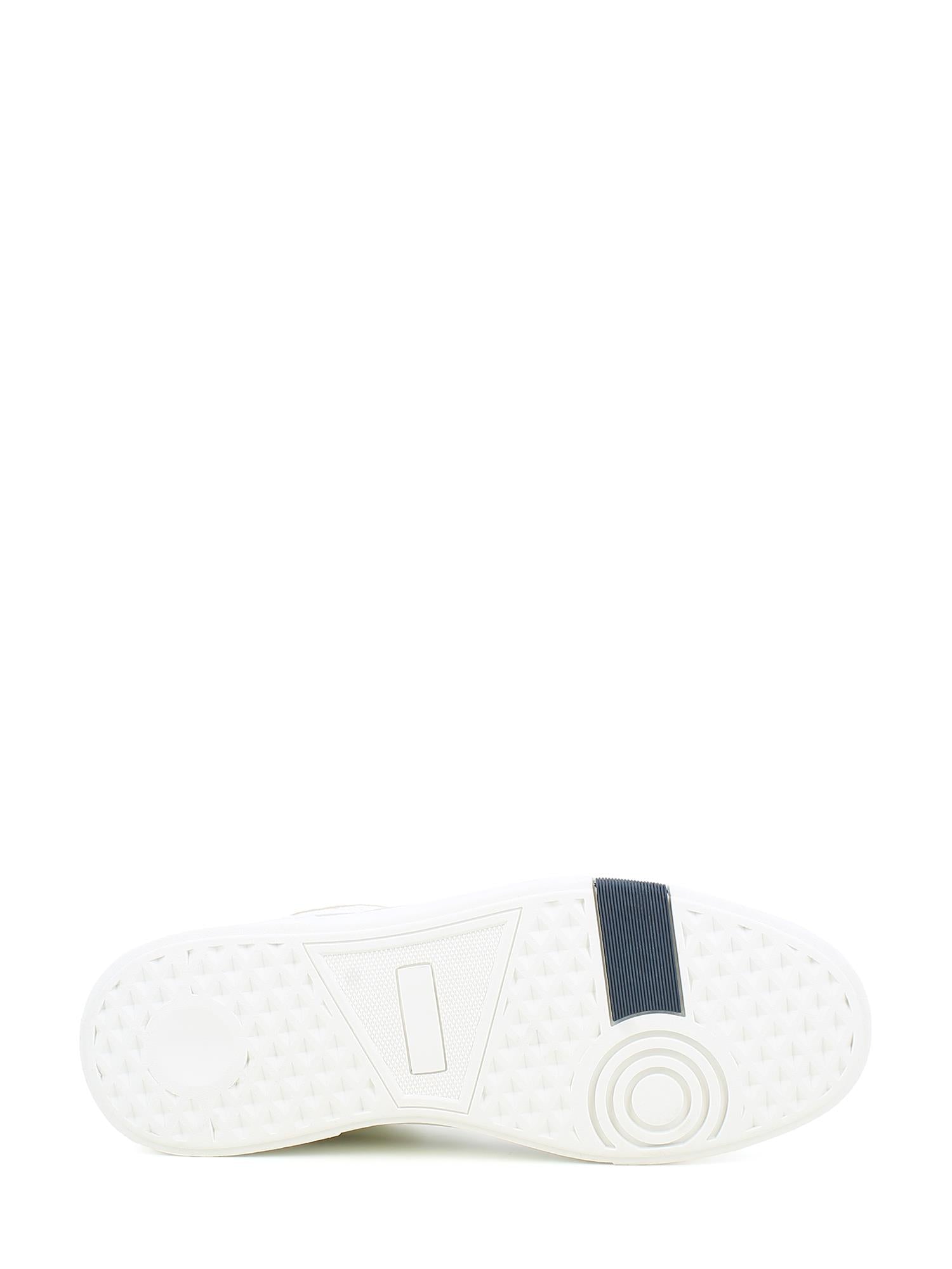 08537 White Retro Tennis