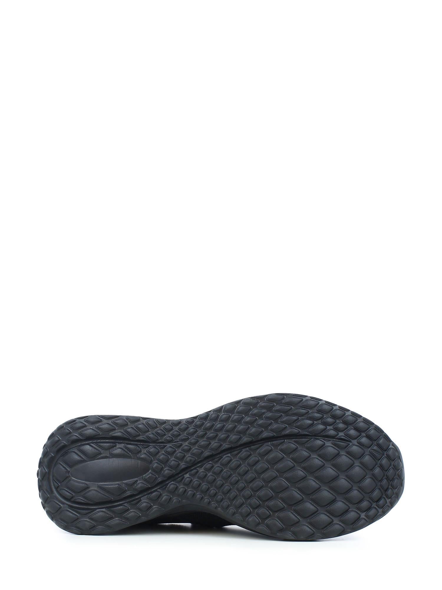 02667 Trailon Slip-on Black