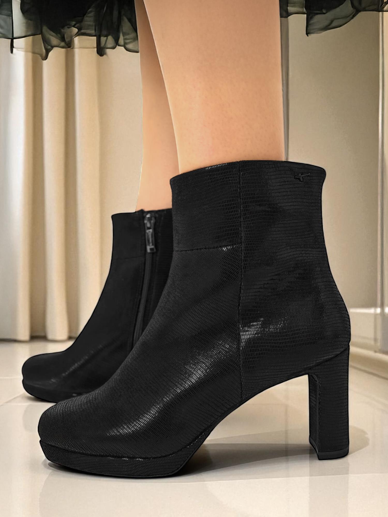 05711 Reptile Bootie