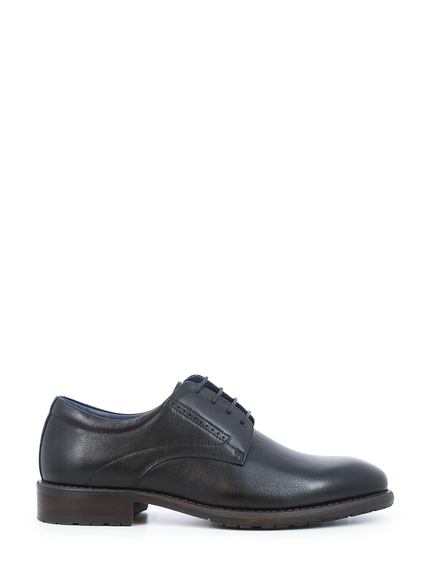 05429 Oxford Leather Dressko