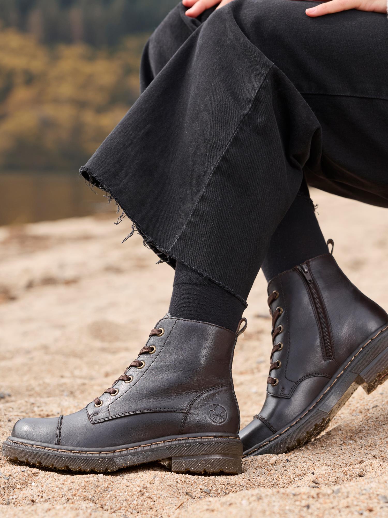 02421 Bravina Leather Boots Dame