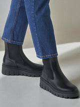 06569 Black Leather Wedge Chelsea
