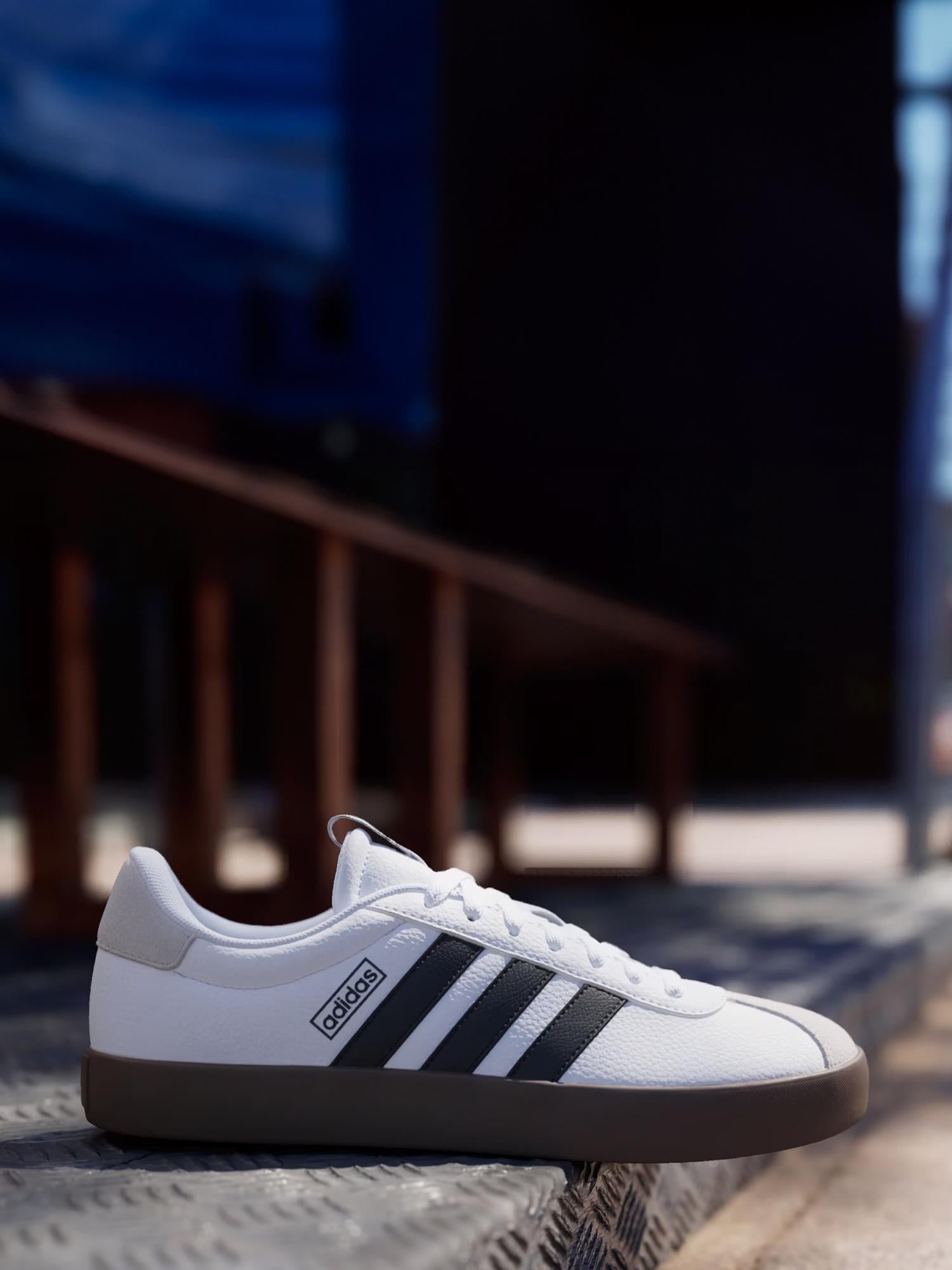 01233 VL Court 3.0 White