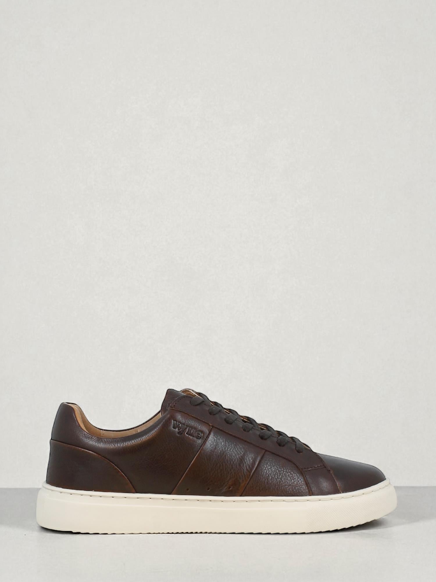 06105 Cascais Leather Sneakers Brown