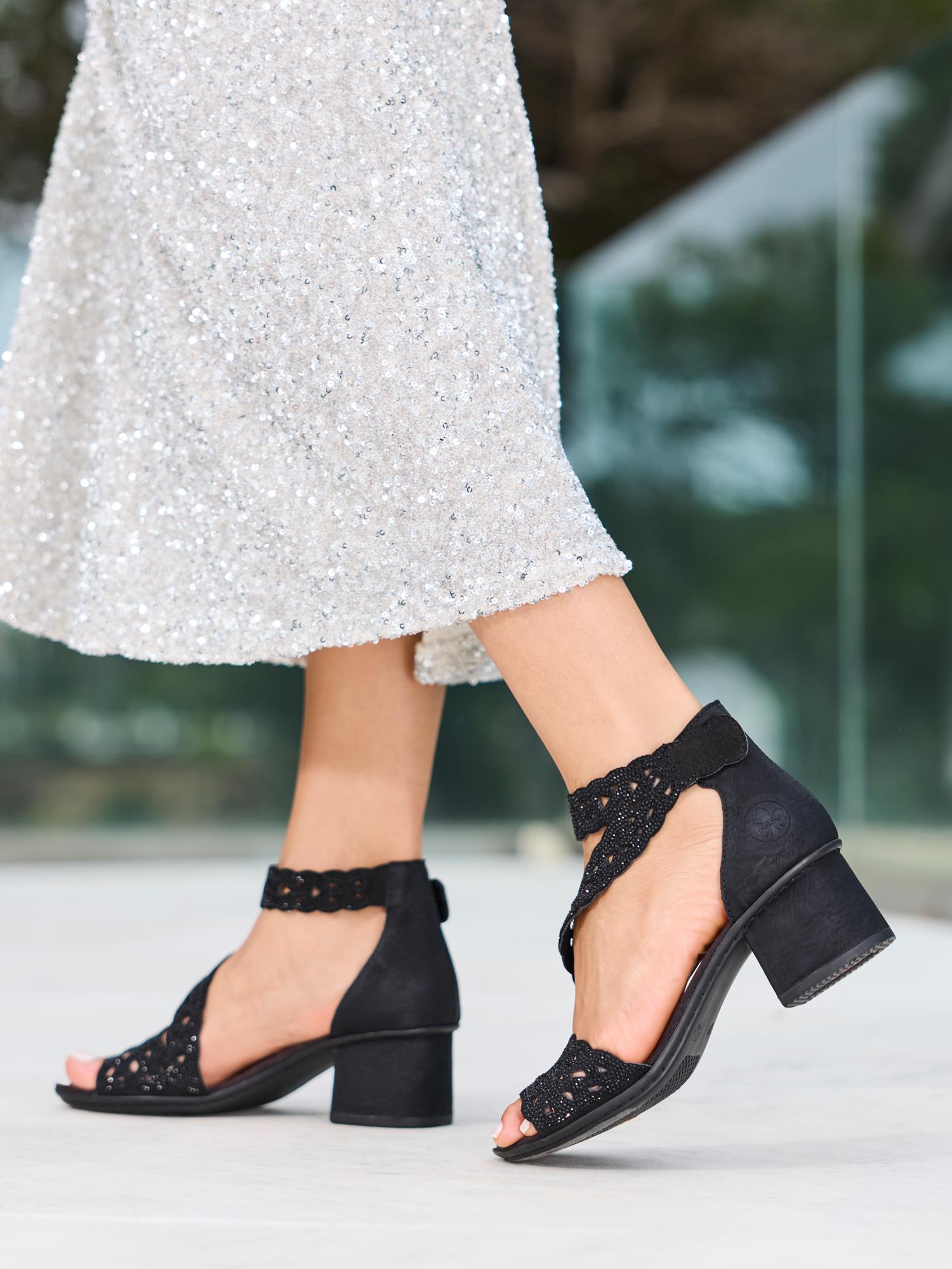 03626 Estelle Block Sandal