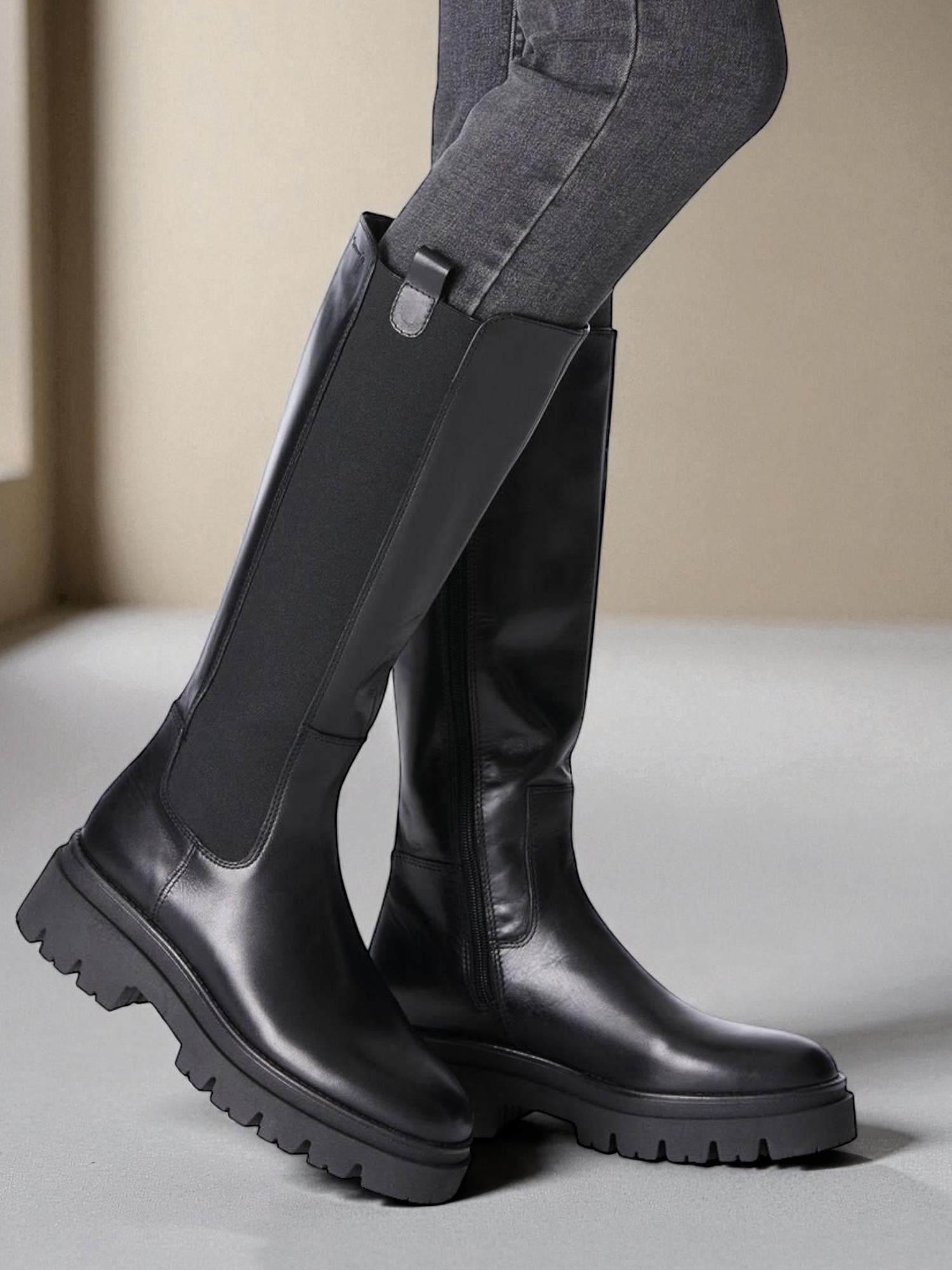 06655 Luvina High Leather Boots