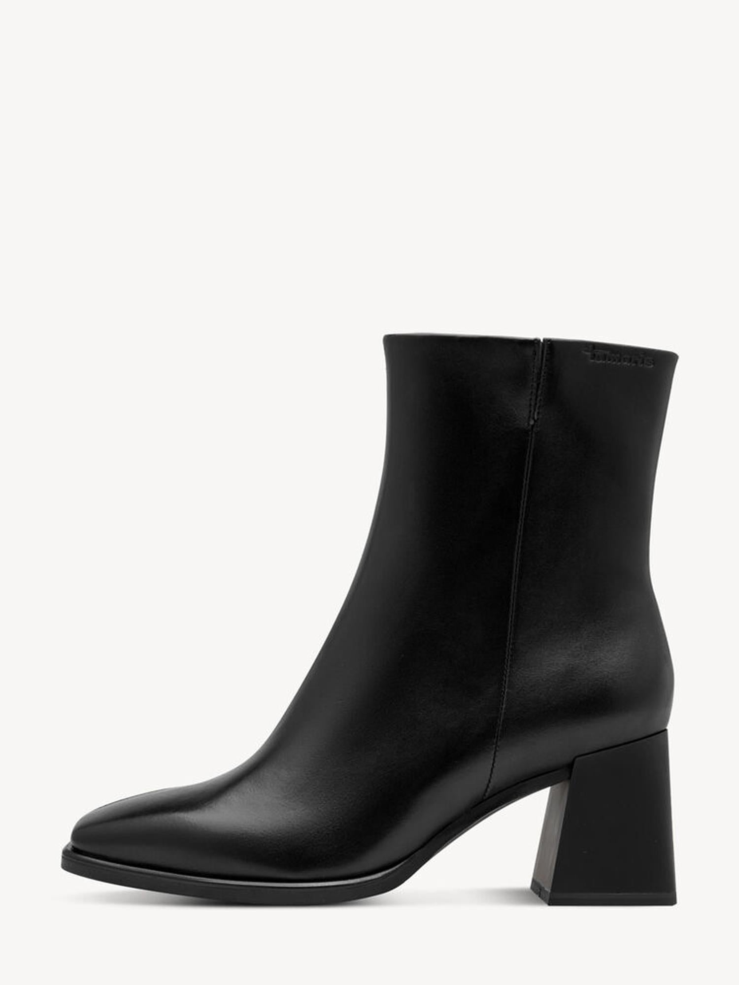 03446 Velmira Leather Bootie