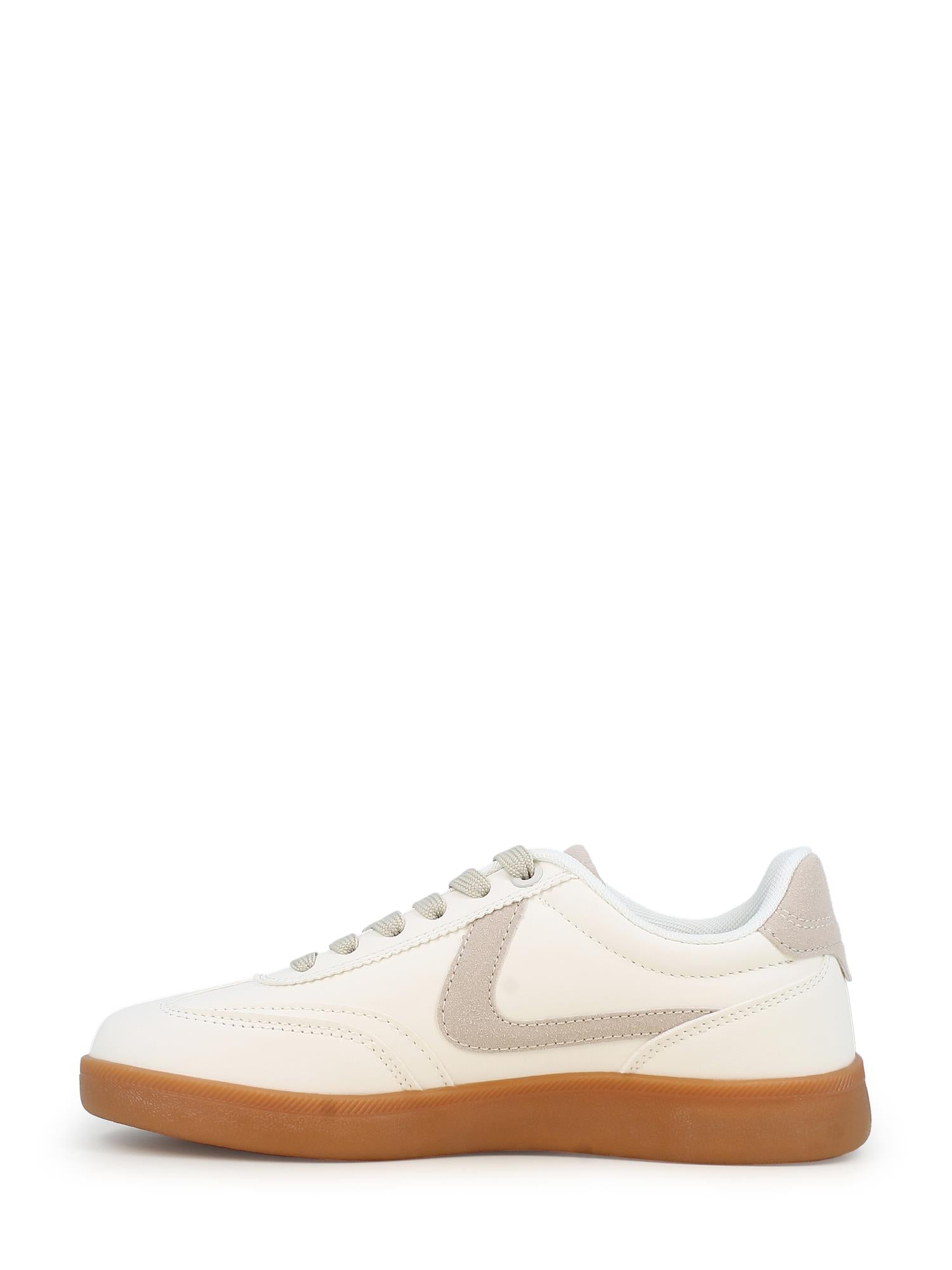 03738 Base White Sneaker