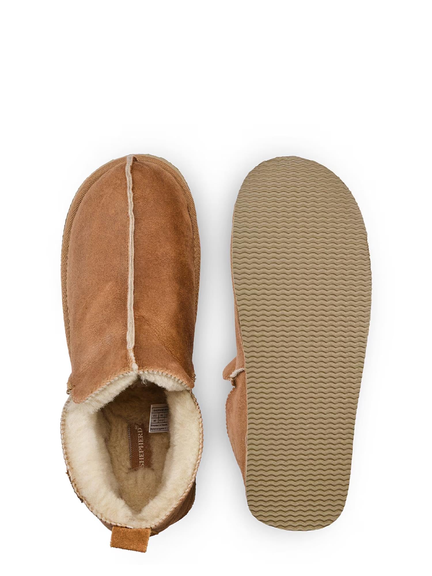 04163 Anton Sheepskin Slippers