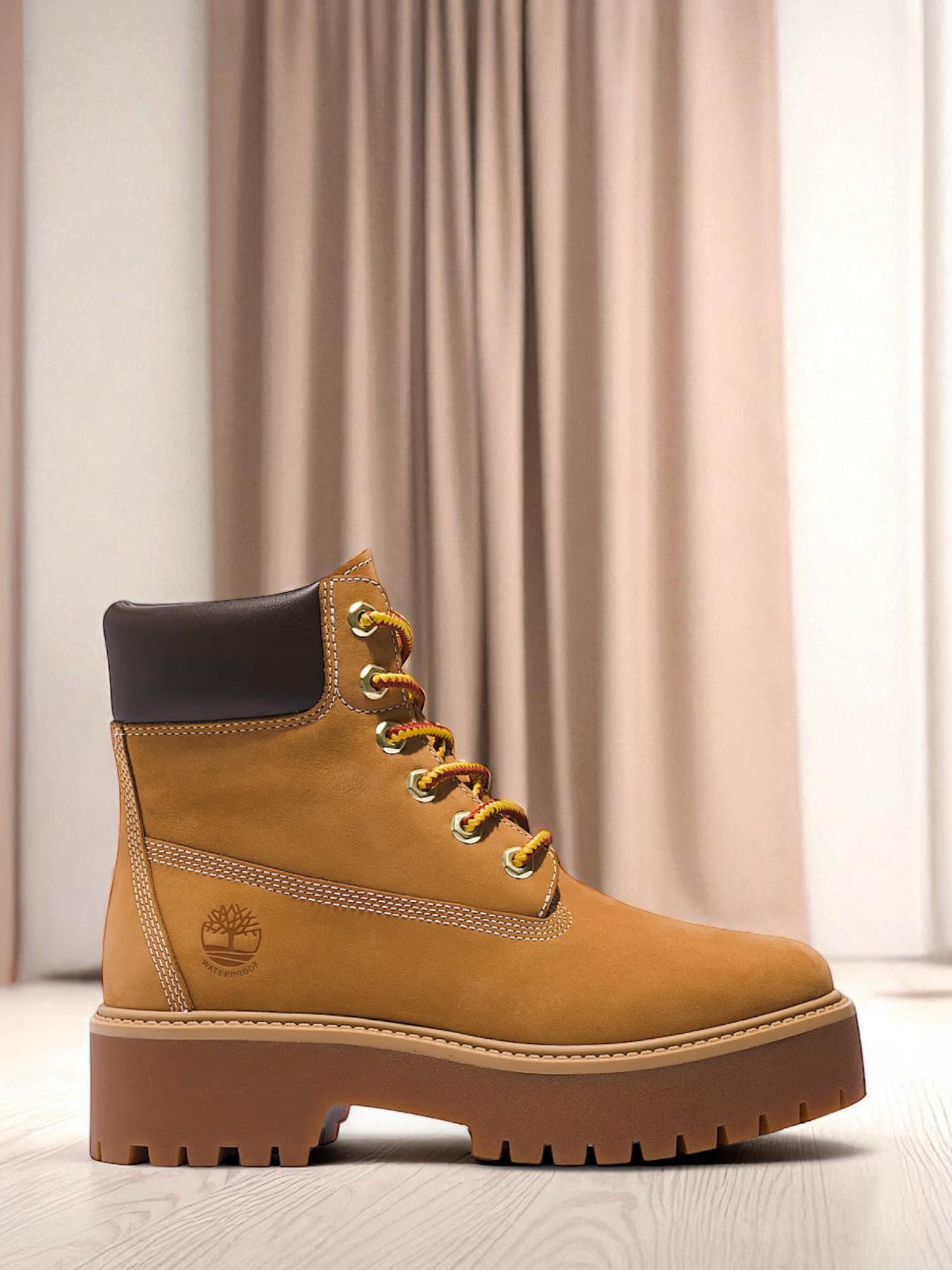 06751 Stone Street 6-Inch Waterproof Platform Boot