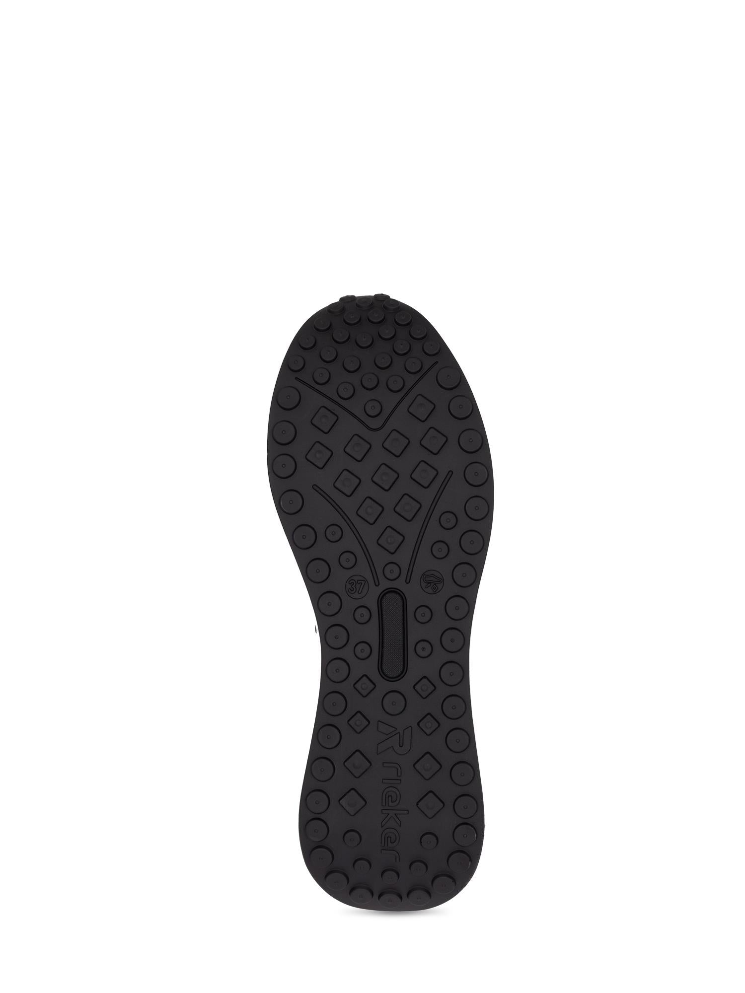 03568 DrySport Sneaker