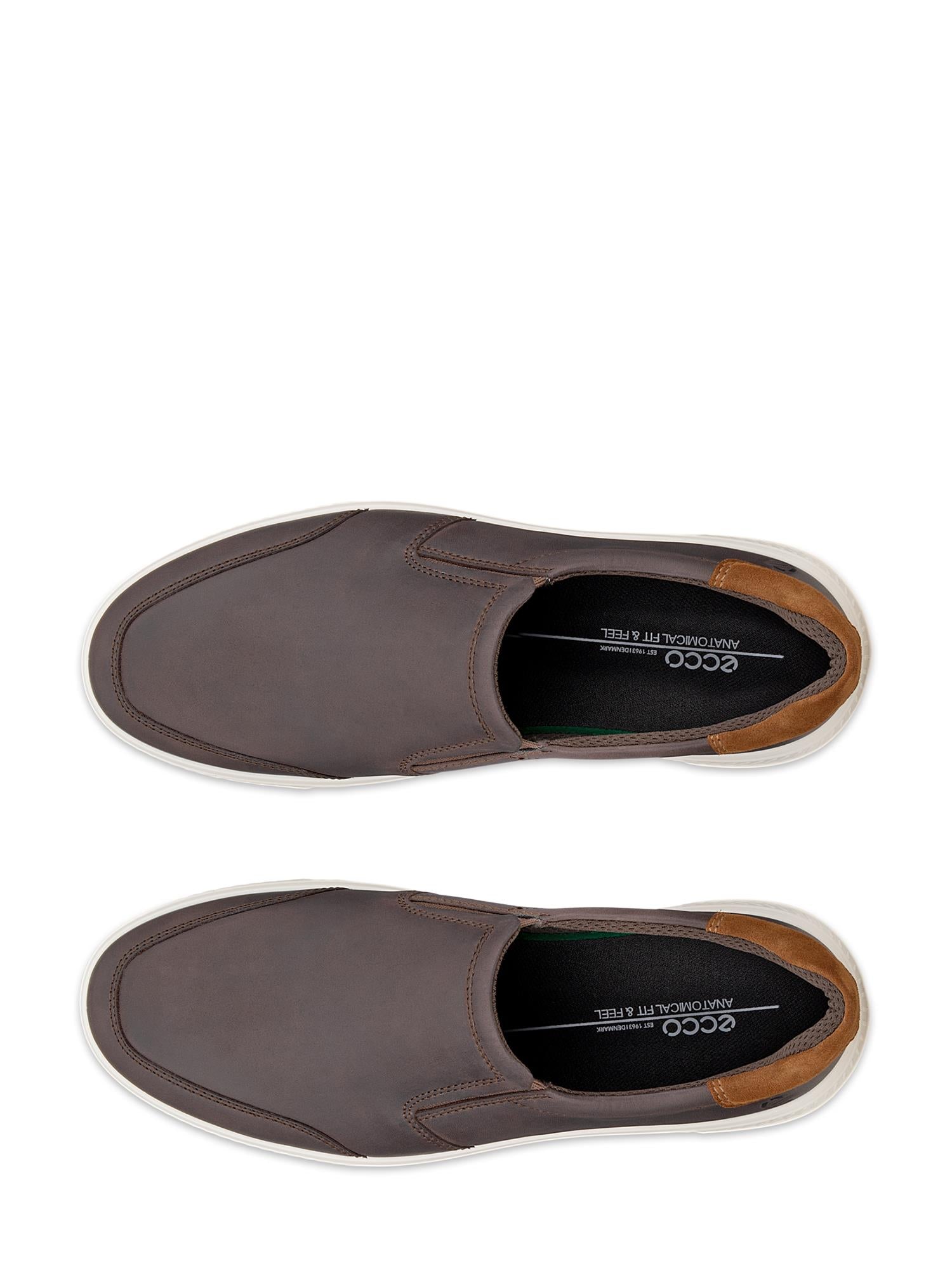 01658 Move Nubuck Slip-On