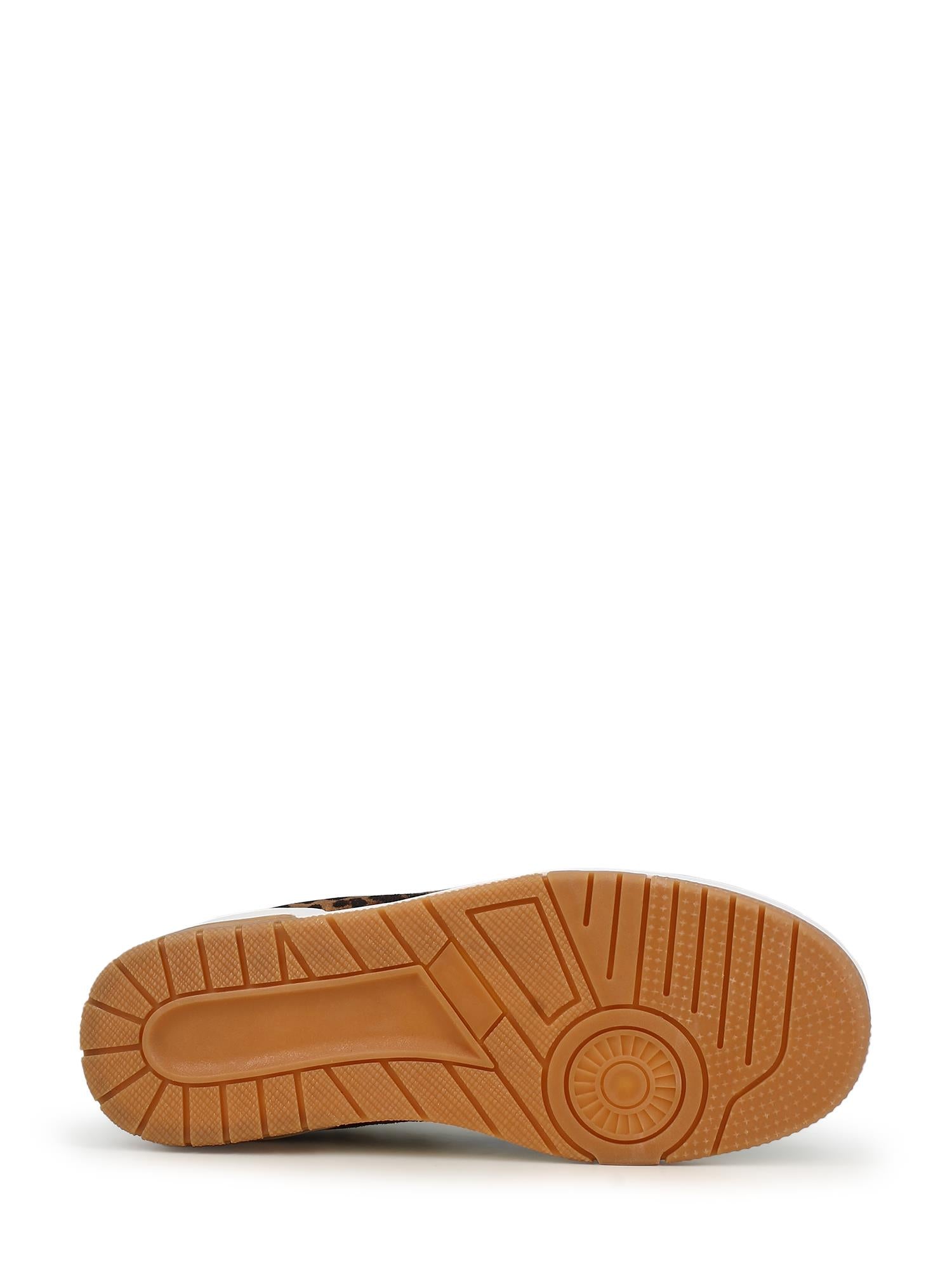 03807 Core Court Leo Sneaker