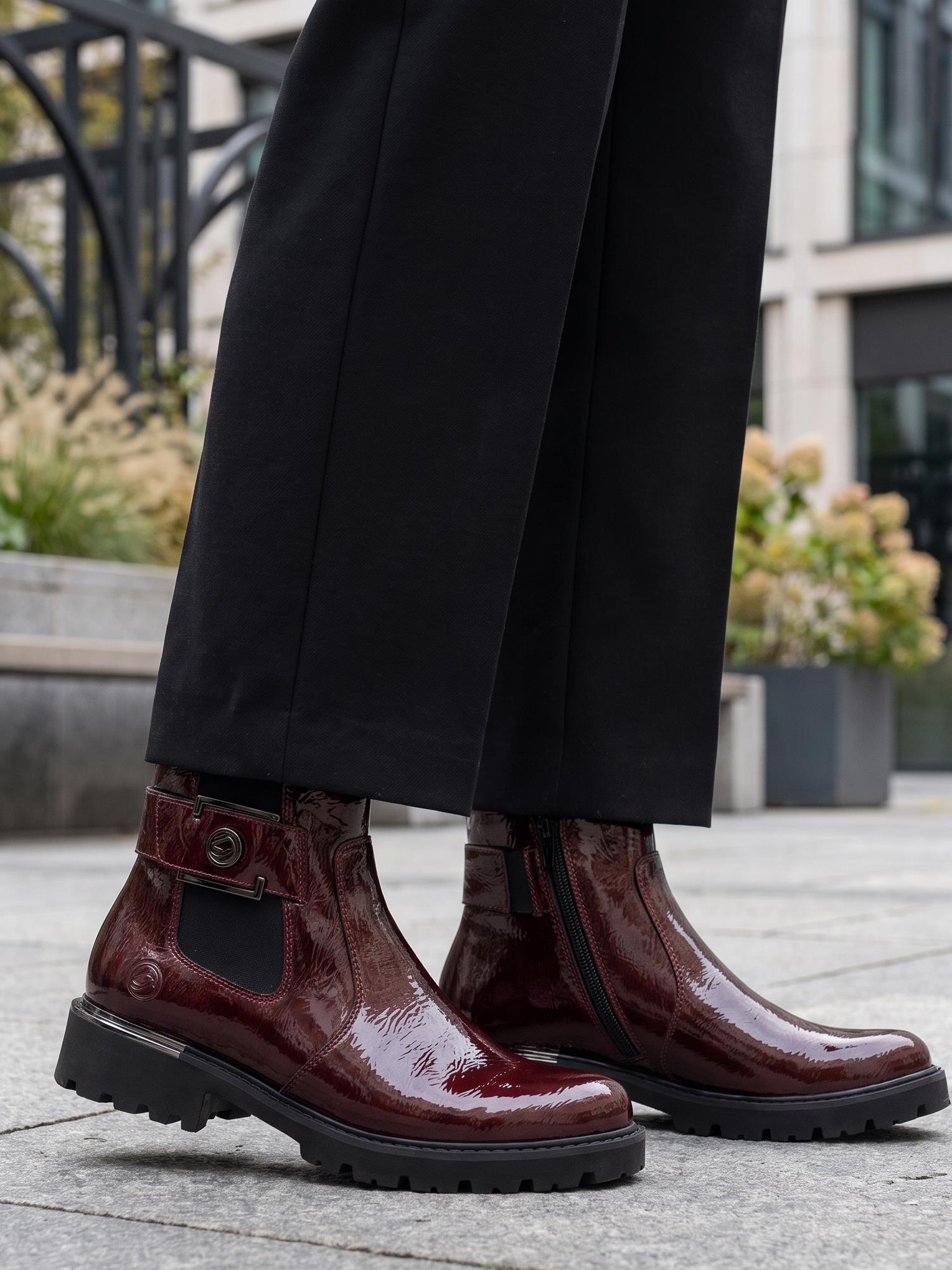 02626 Merona Boots Patent
