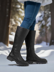 04944 Wide leather boots ullfôret
