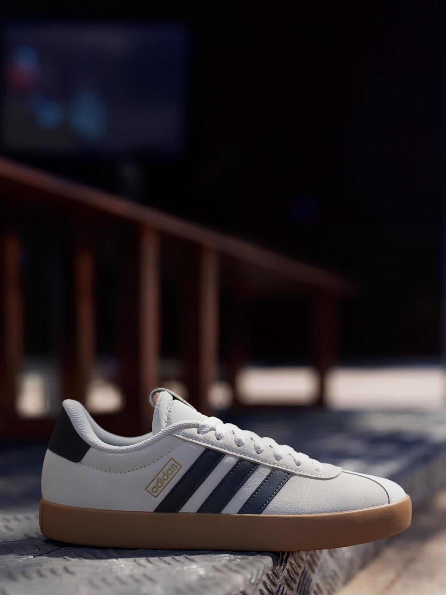 02061 VL Court 3.0 Offwhite
