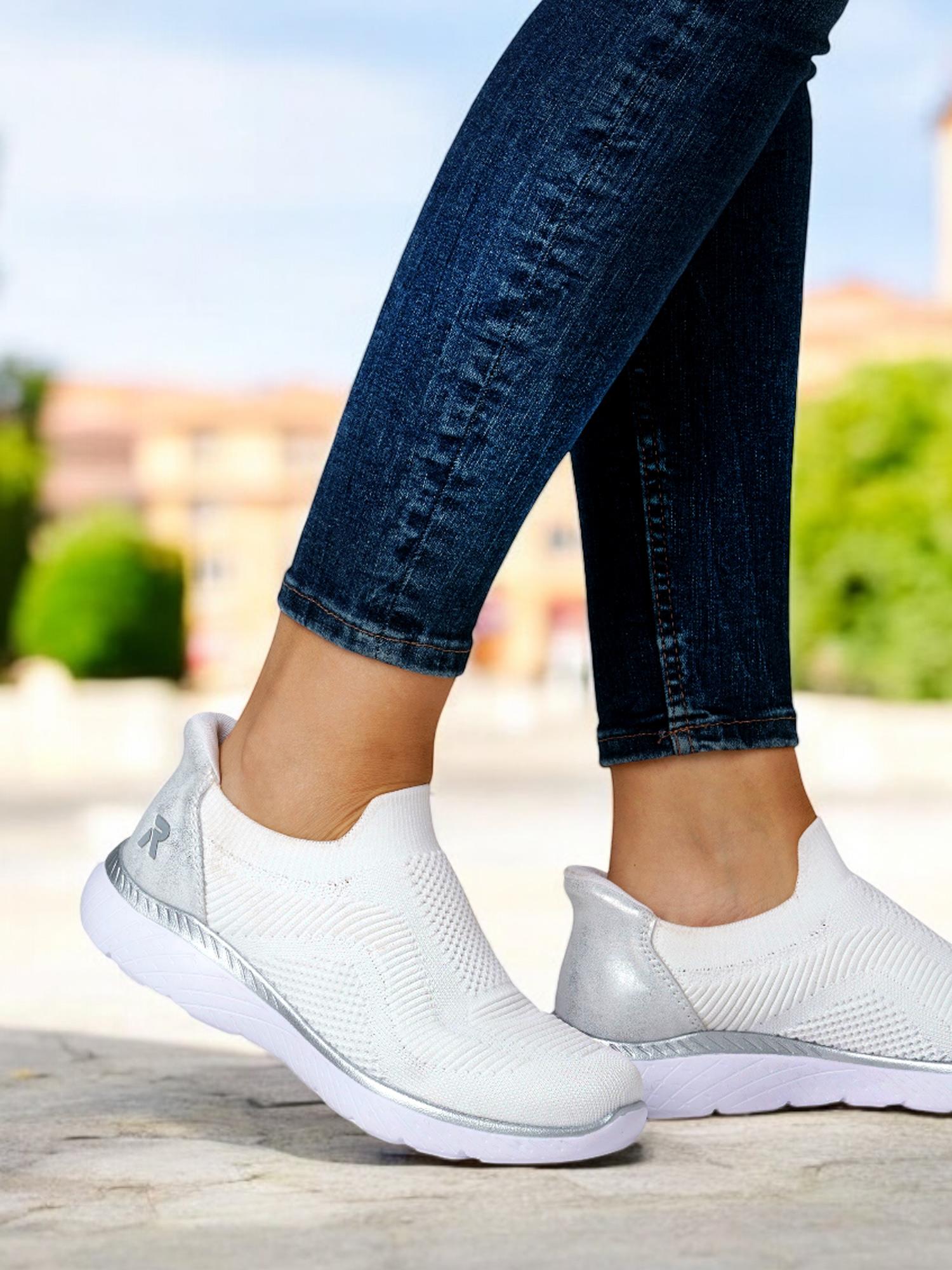 03238 Ready2Go Slip-on White