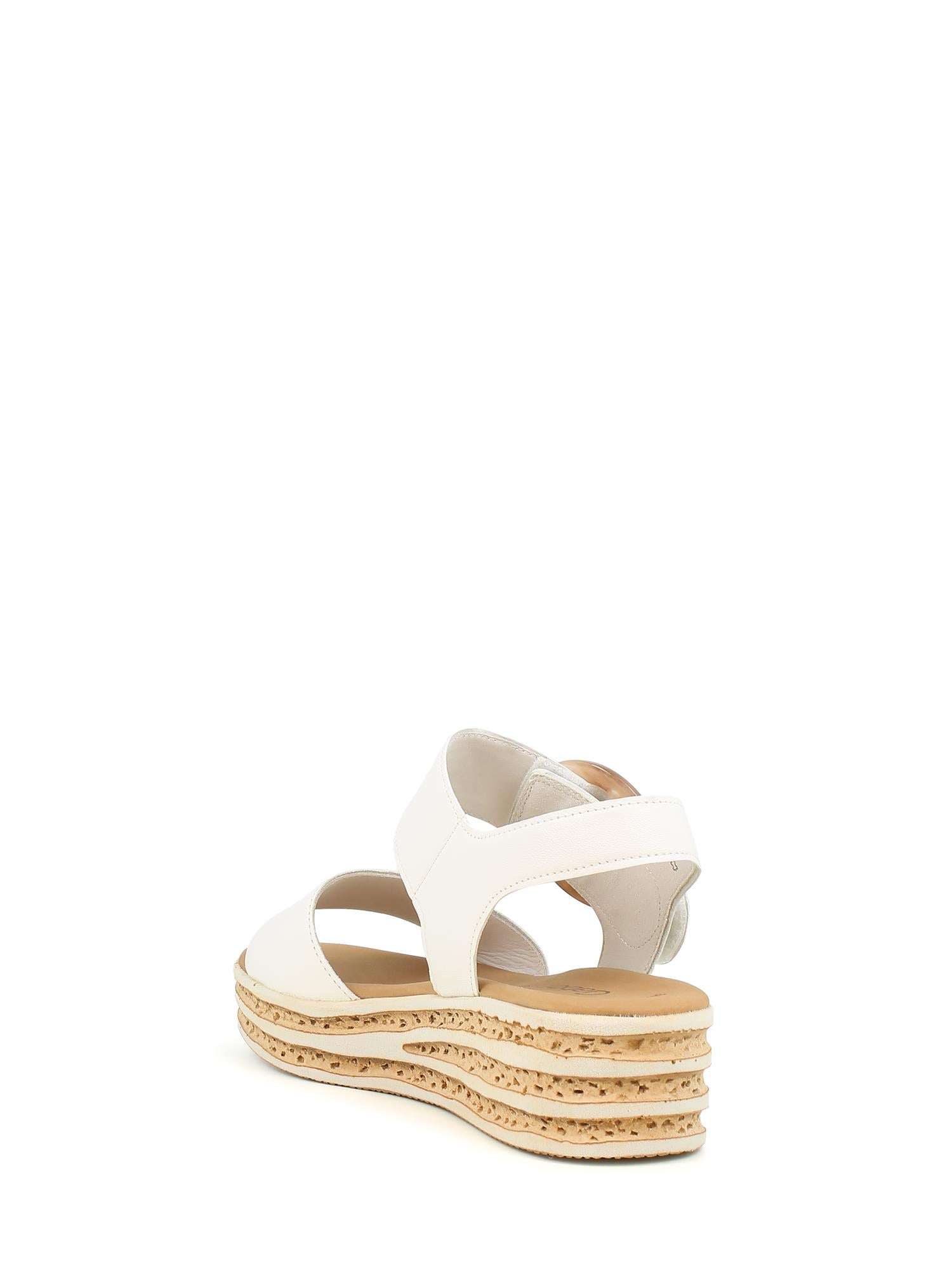 08370 Platform Sandal Cream Leather