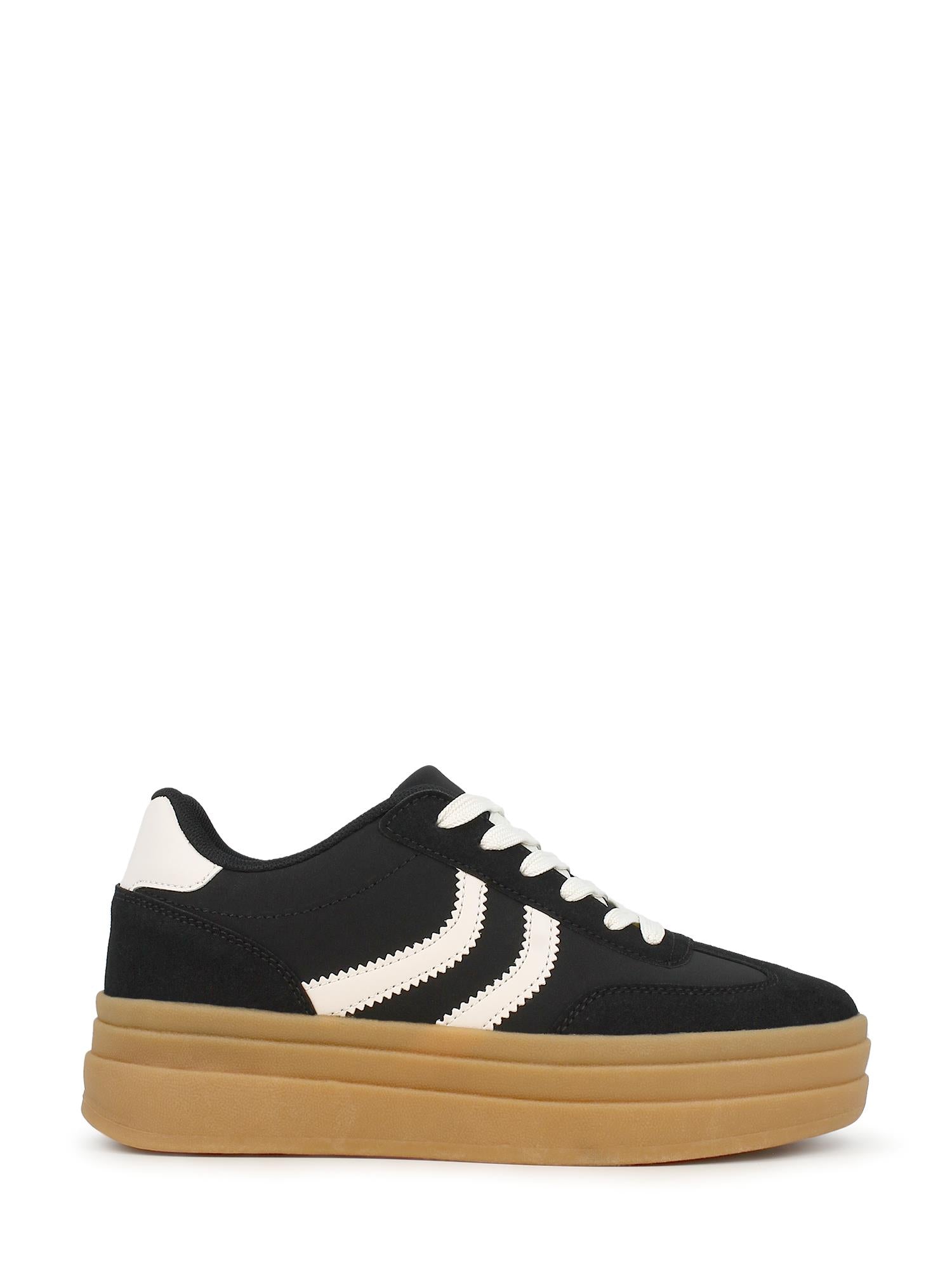 02067 Nova Sneakers
