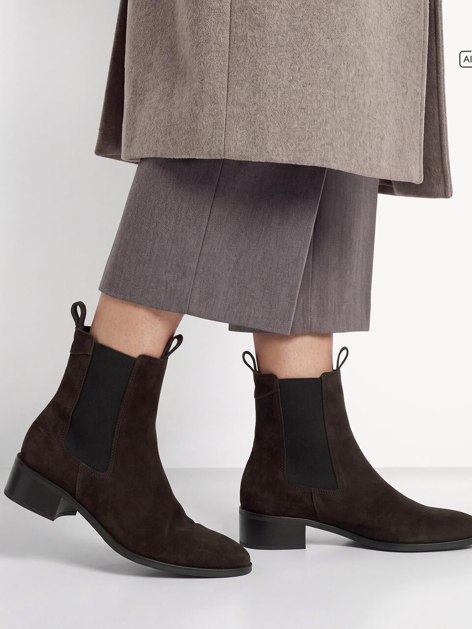 03488 Mica Leather Chelsea Boot