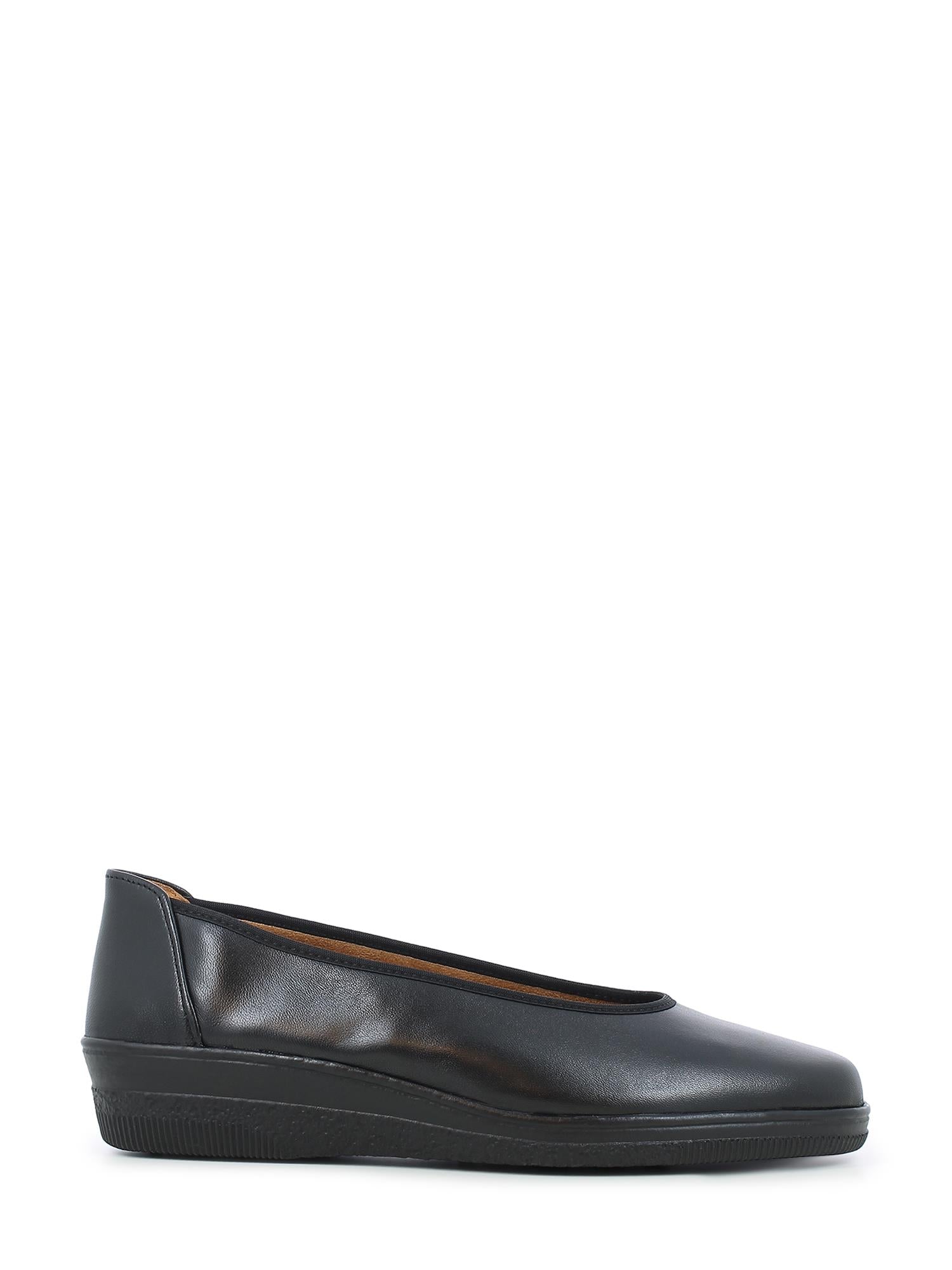 04188 Soft Leather Ballerina