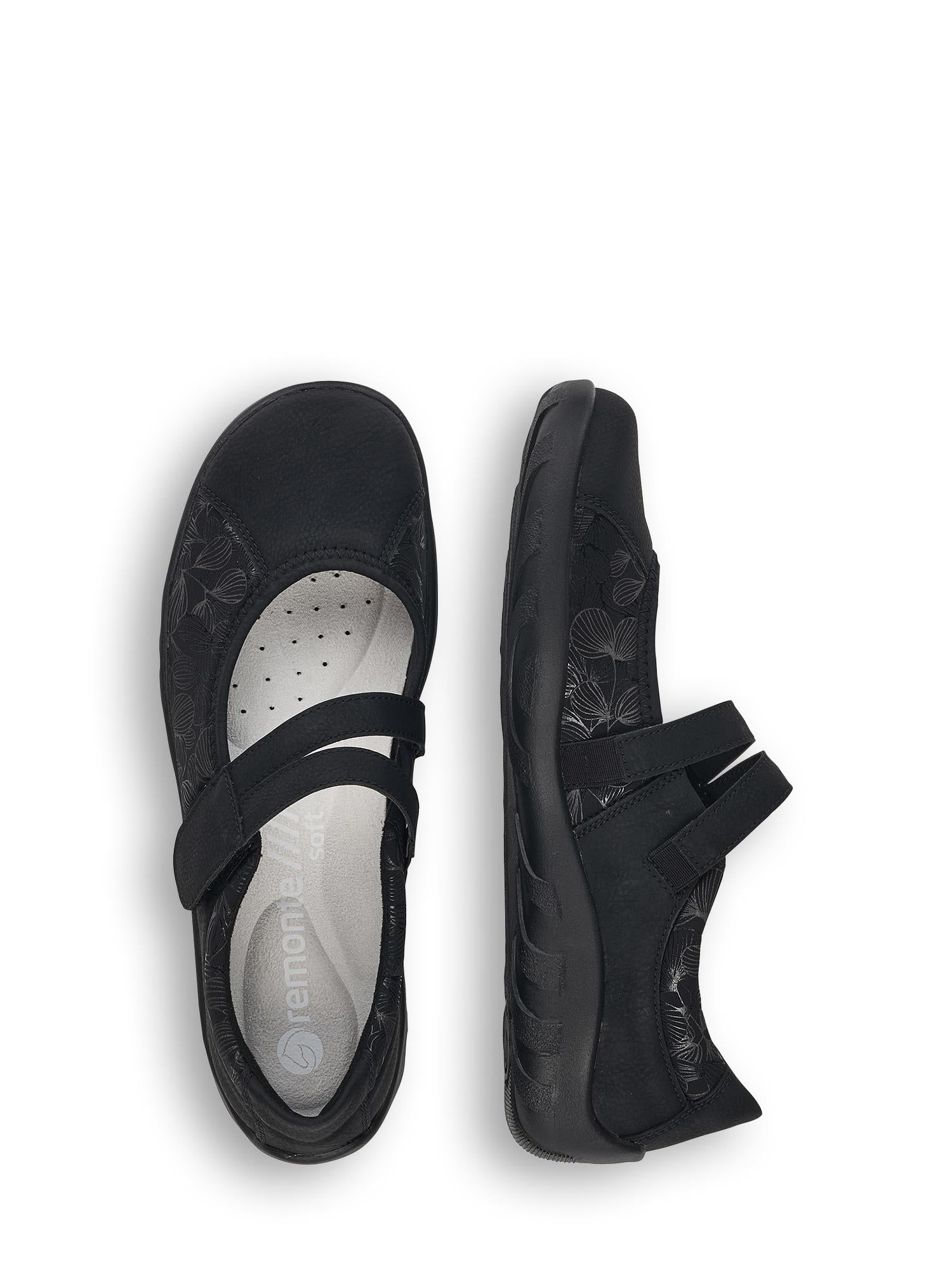 03296 Motion Sneakers